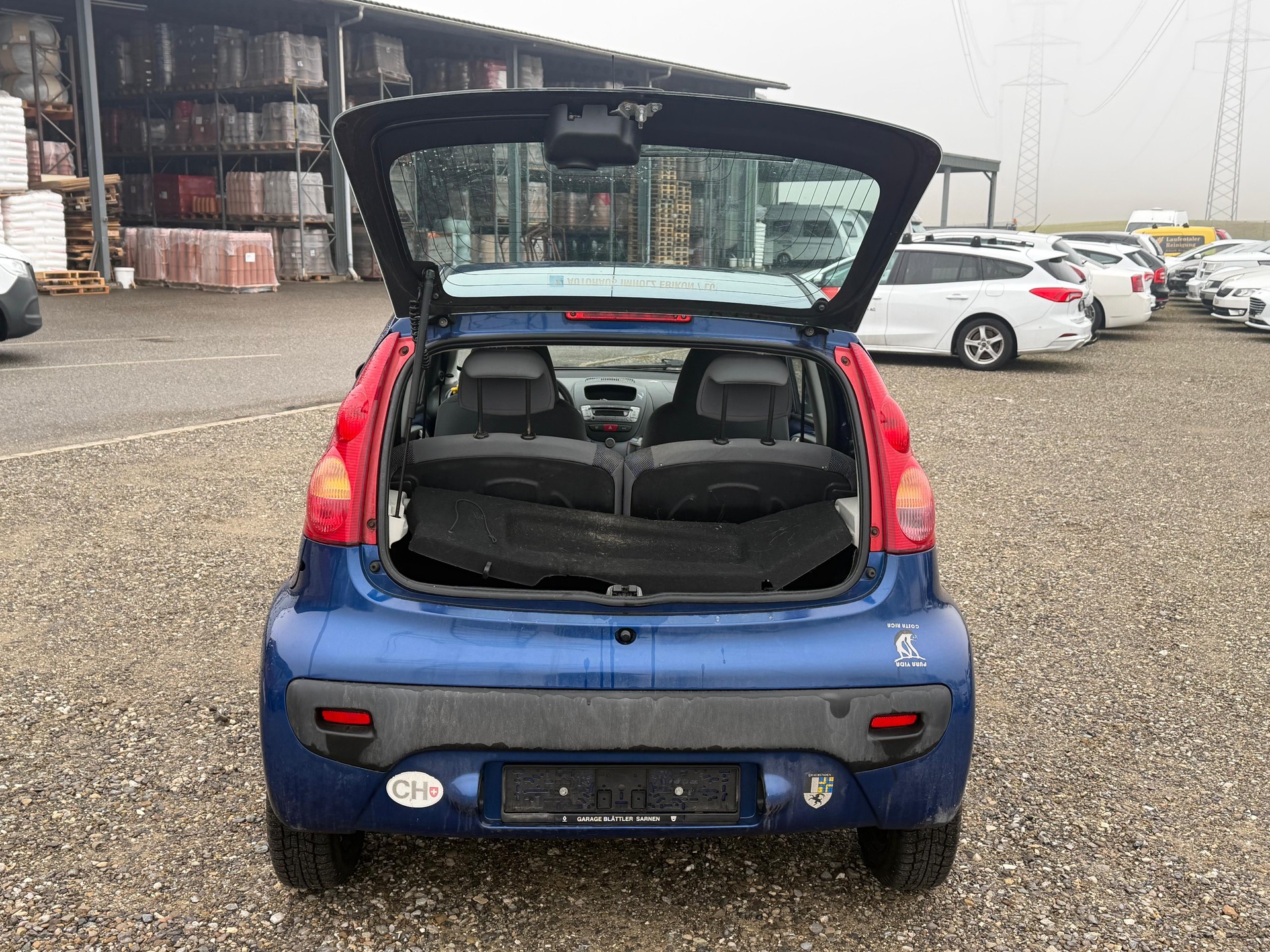 PEUGEOT 107 1.0-image-13