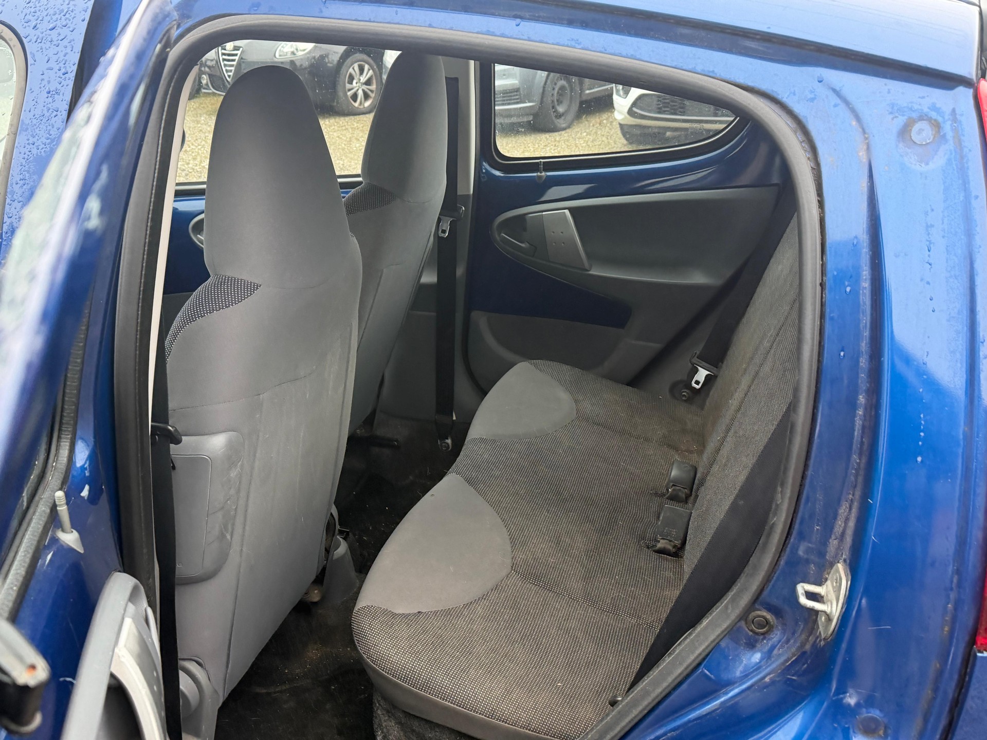 PEUGEOT 107 1.0-image-7
