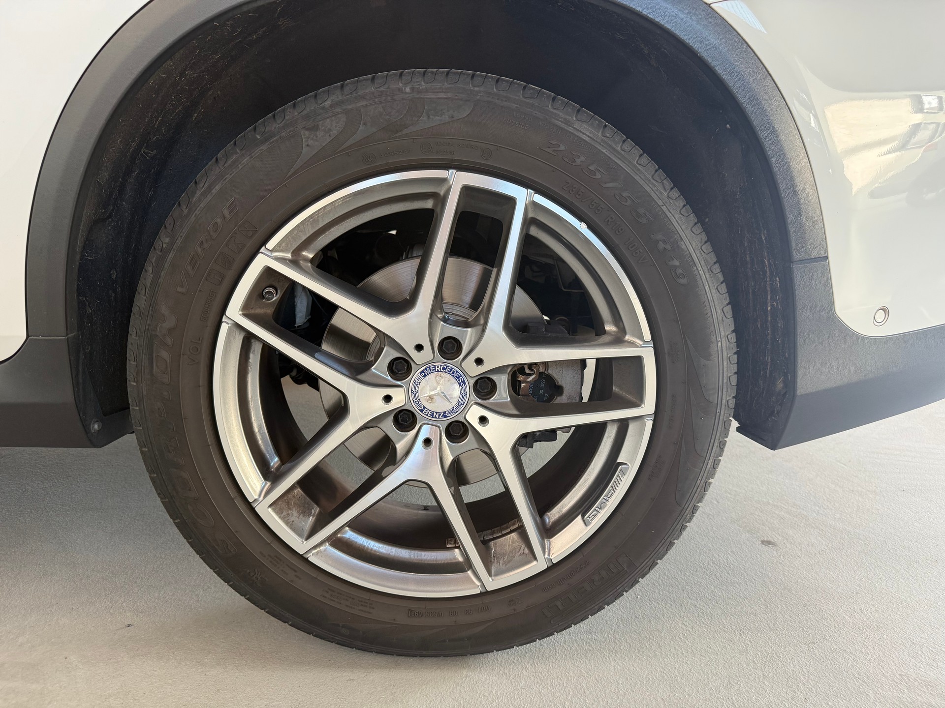 MERCEDES-BENZ GLC 250 d AMG Line 4Matic 9G-Tronic-image-8