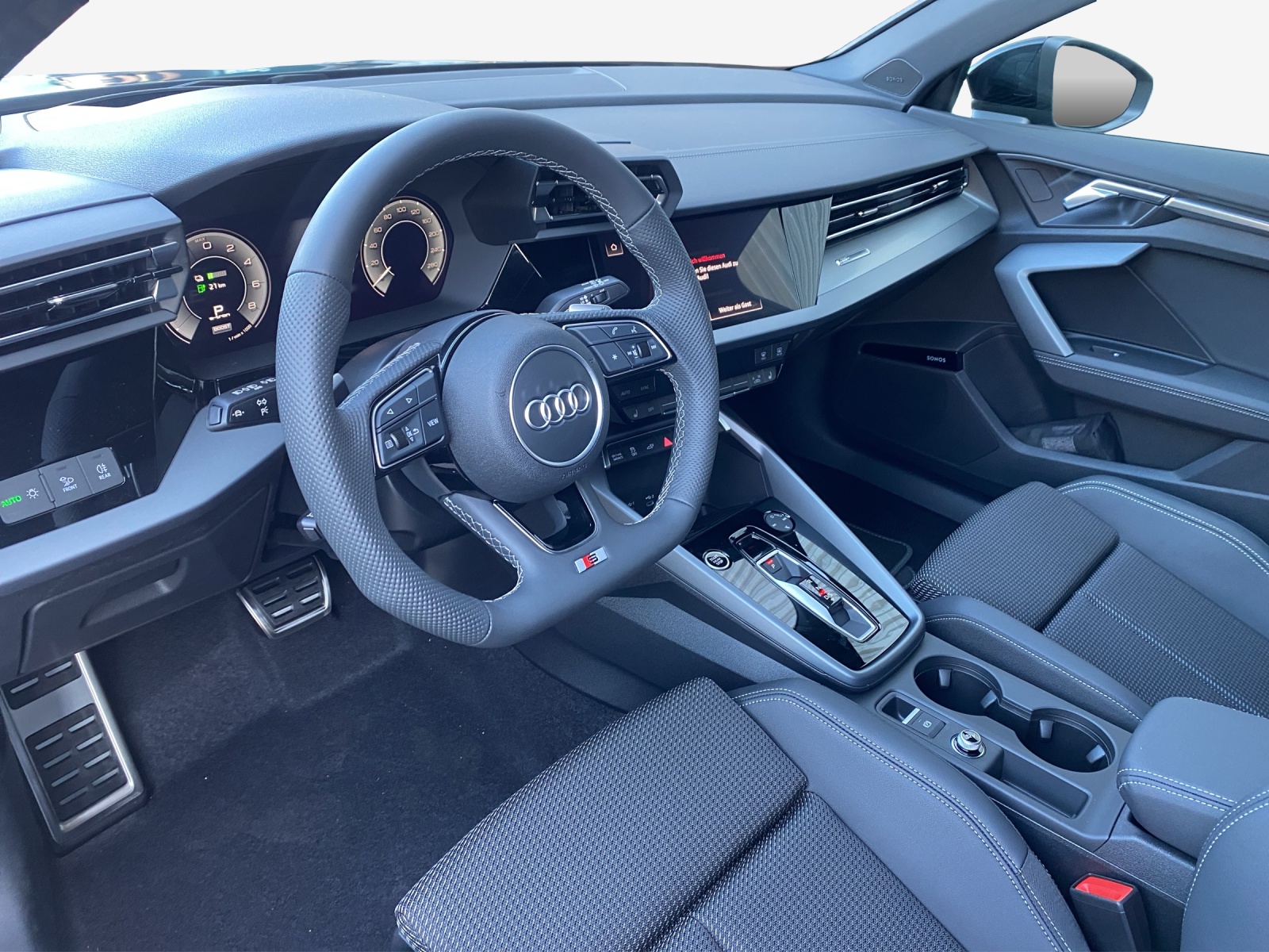 AUDI A3 Sportback TFSI e 200 kW S line Attraction S tronic-image-14