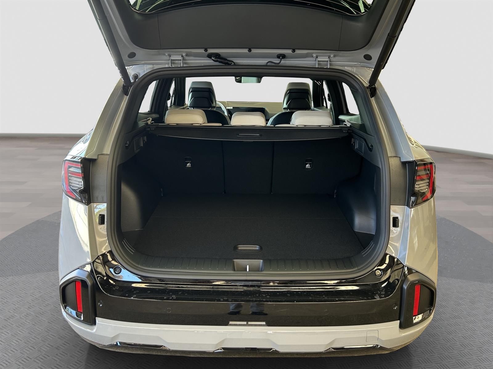 KIA Sportage 1.6 T-GDi Hybrid GT-Line-image-4