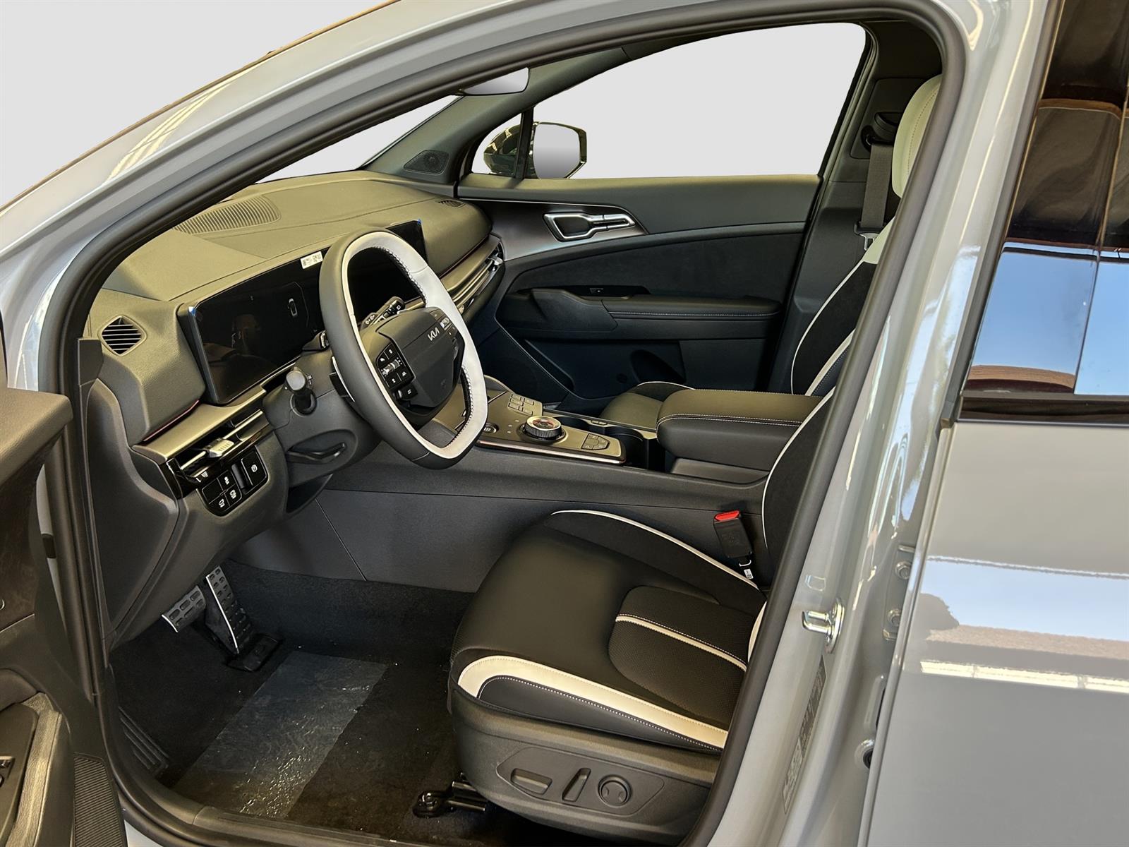 KIA Sportage 1.6 T-GDi Hybrid GT-Line-image-6