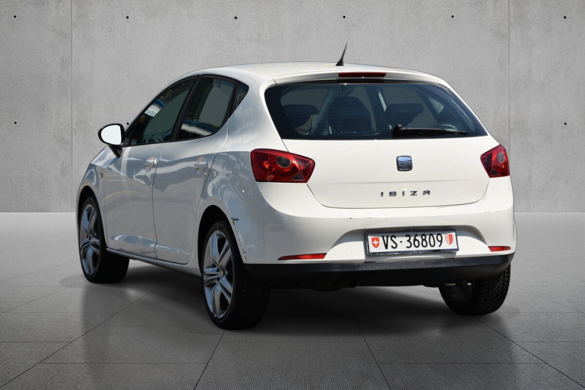 SEAT Ibiza 1.6 Style-image-6
