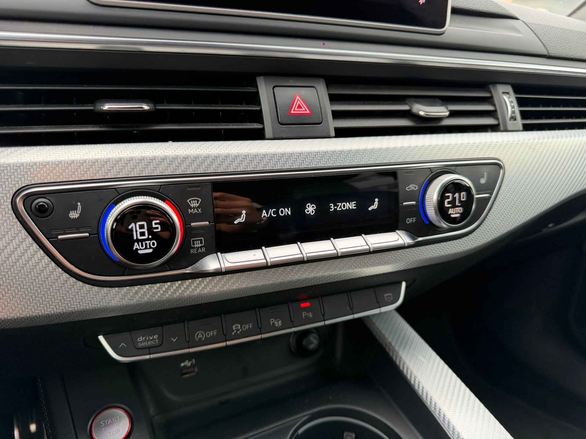AUDI RS4 Avant 2.9 TFSI quattro tiptronic GARANTIE 2 ANS-image-14