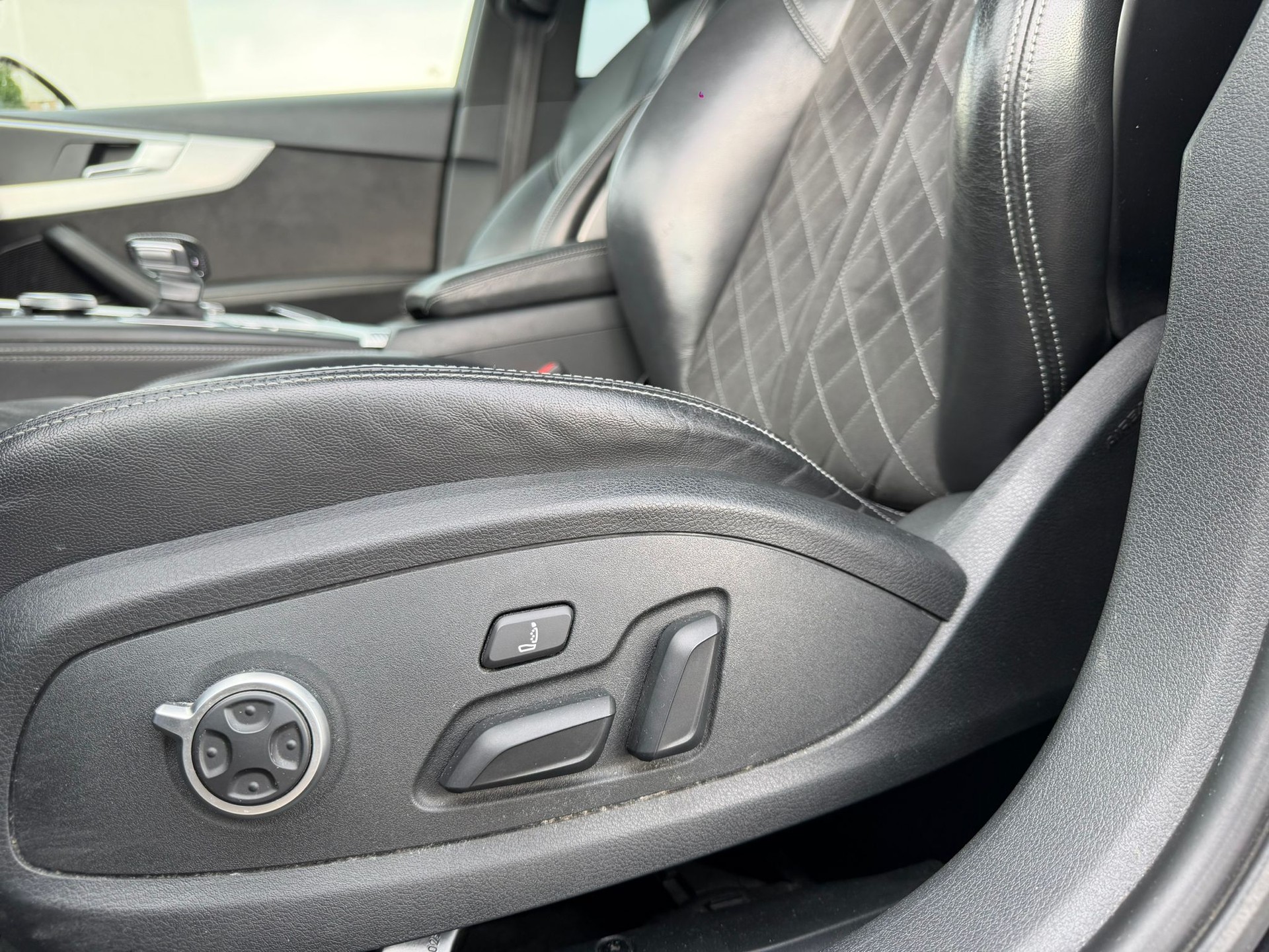 AUDI RS4 Avant 2.9 TFSI quattro tiptronic GARANTIE 2 ANS-image-8
