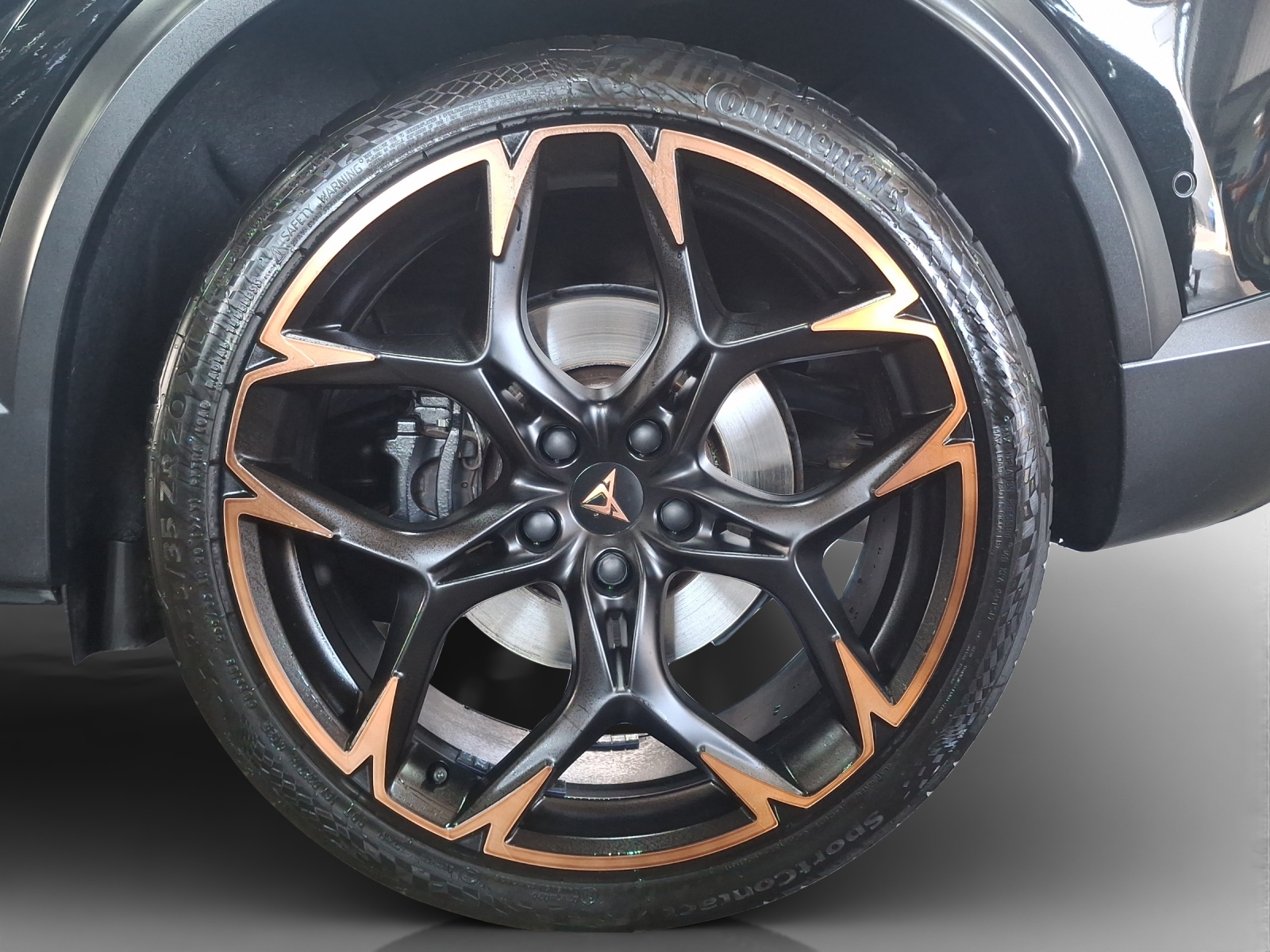 CUPRA Formentor 2.5TSI VZ5 4Drive DSG-image-13