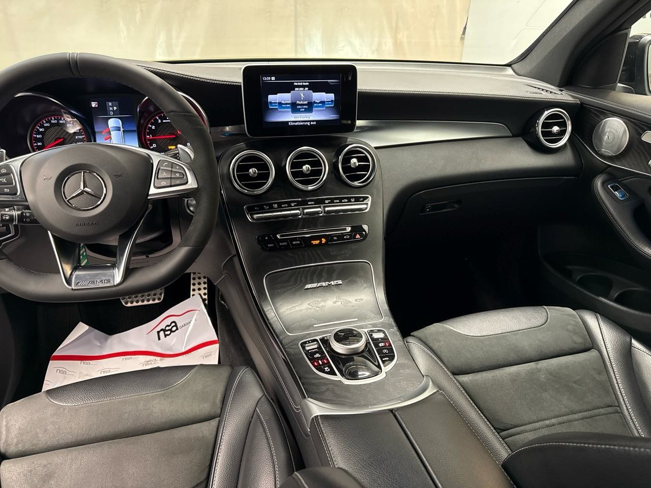MERCEDES-BENZ GLC 63 S AMG 4Matic+ 9G-Tronic-image-5