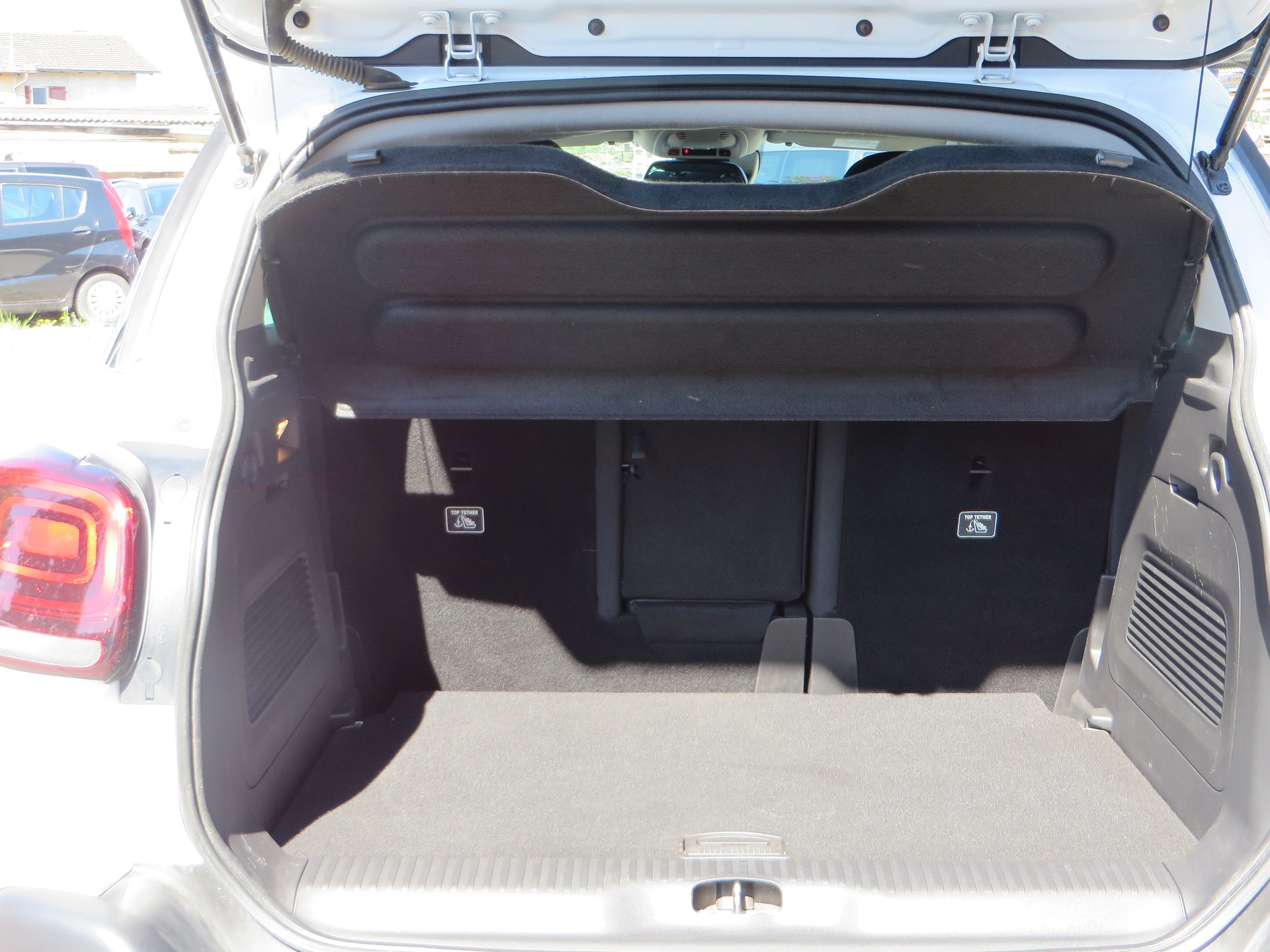 CITROEN C3 Aircross 1.5 BlueHD Shine EAT-image-4