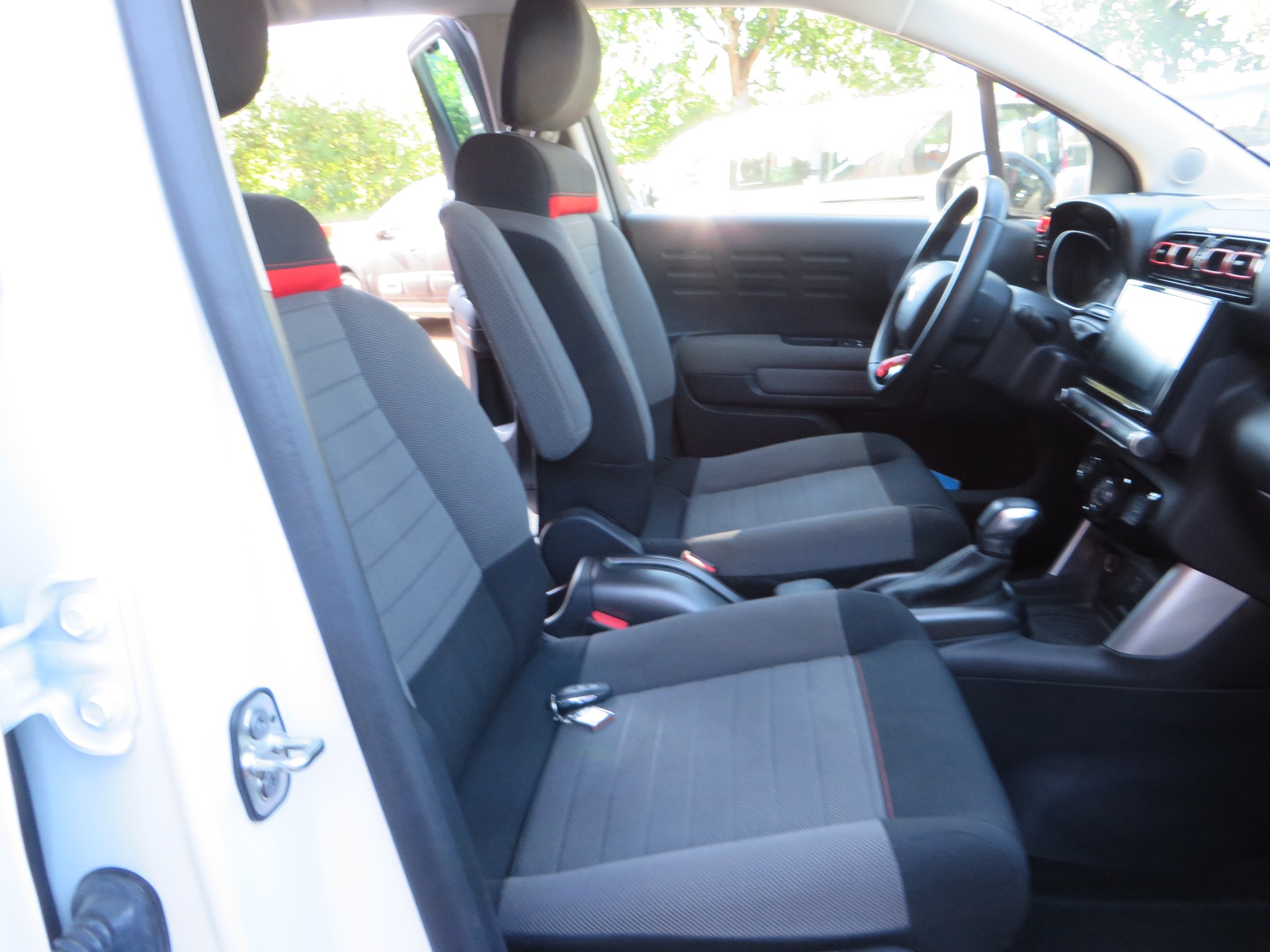CITROEN C3 Aircross 1.5 BlueHD Shine EAT-image-12