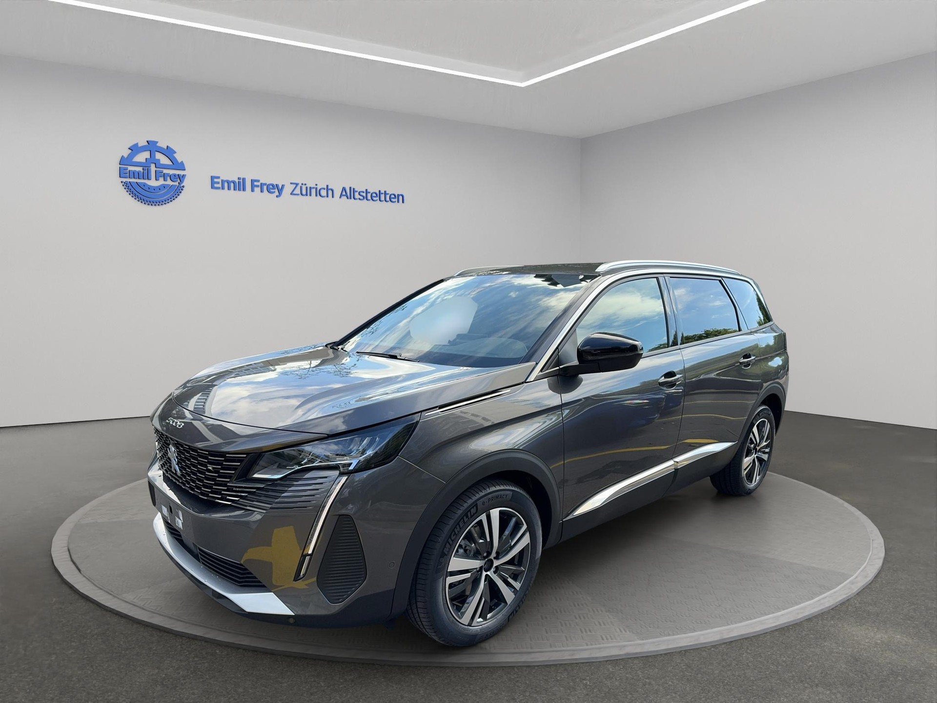 PEUGEOT 5008 1.2 Hybrid Allure Pack-image-0