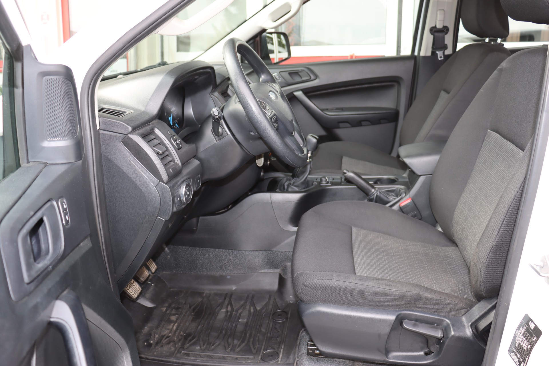 FORD Ranger XLT 2.0 Eco Blue 4x4-image-10