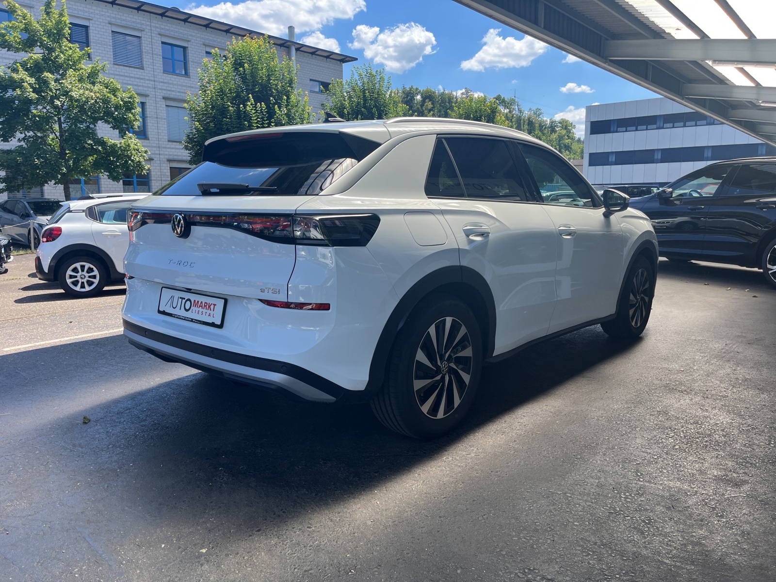 VW T-Roc 1.5 eTSI mHEV Style DSG-image-4