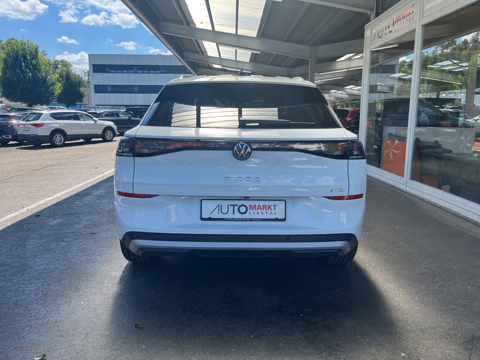 VW T-Roc 1.5 eTSI mHEV Style DSG-image-3