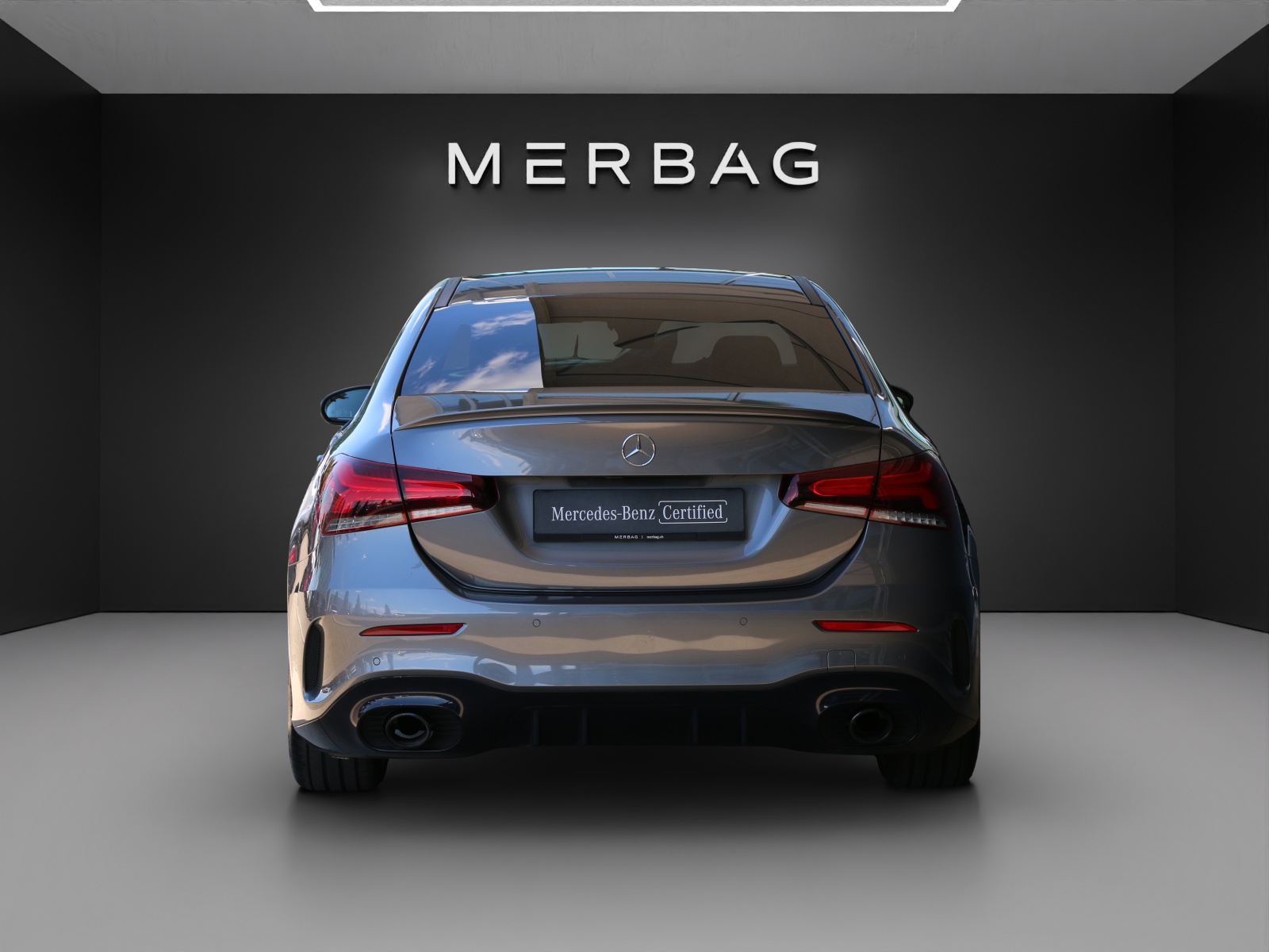MERCEDES-BENZ A 35 AMG 4Matic-image-3