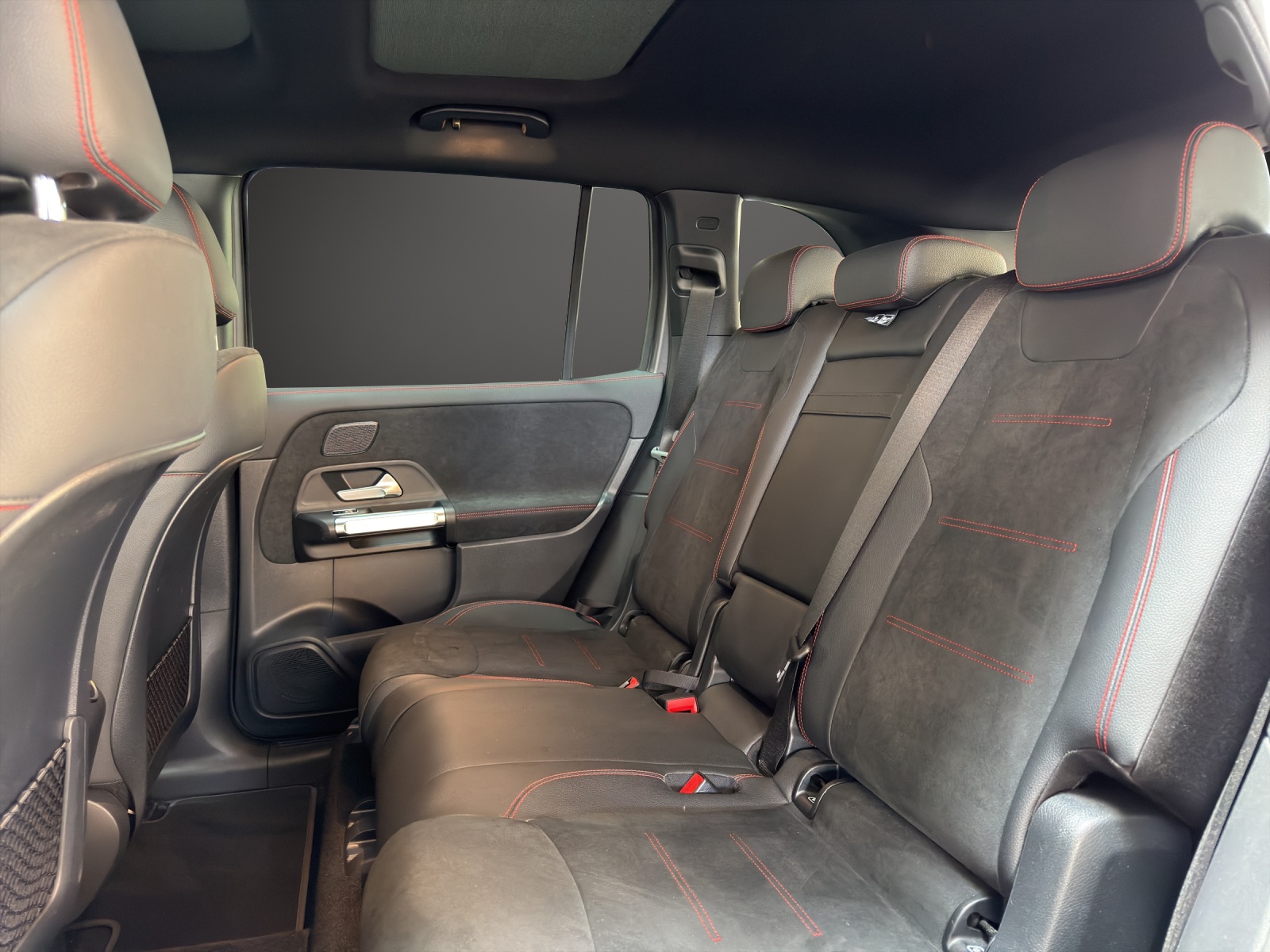 MERCEDES-BENZ EQB 350 AMG Line 4Matic-image-14