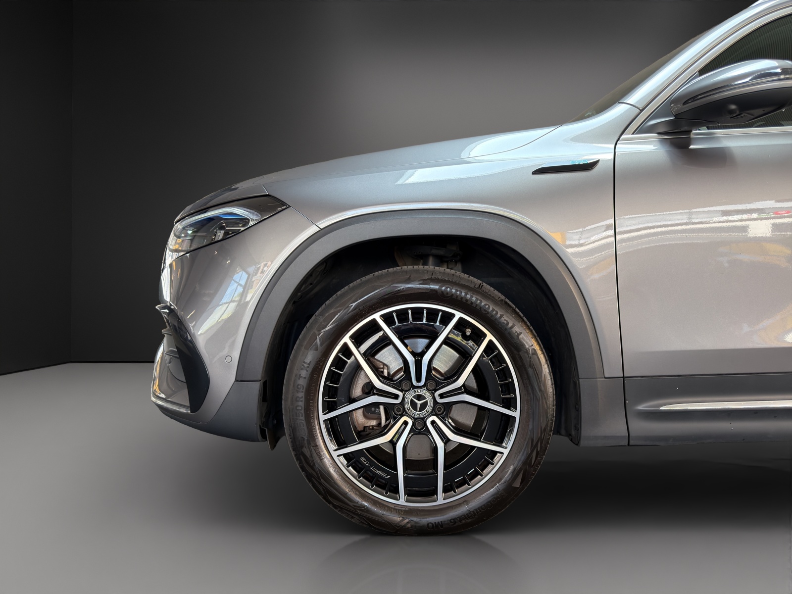 MERCEDES-BENZ EQB 350 AMG Line 4Matic-image-8