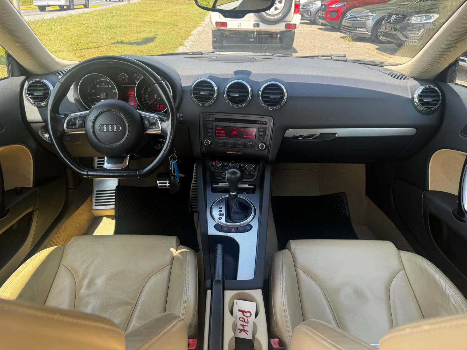 AUDI TT-image-9