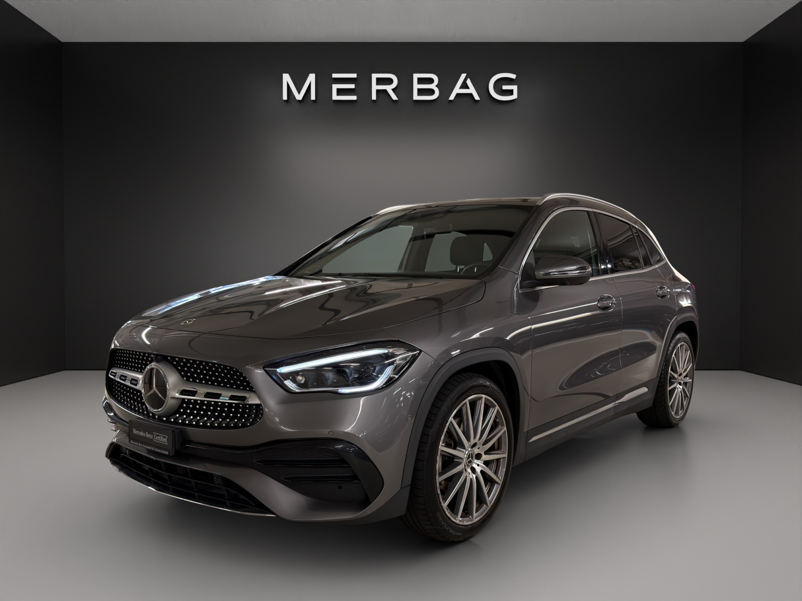 MERCEDES-BENZ GLA 220d 4Matic AMG Line 8G-DCT-image-6