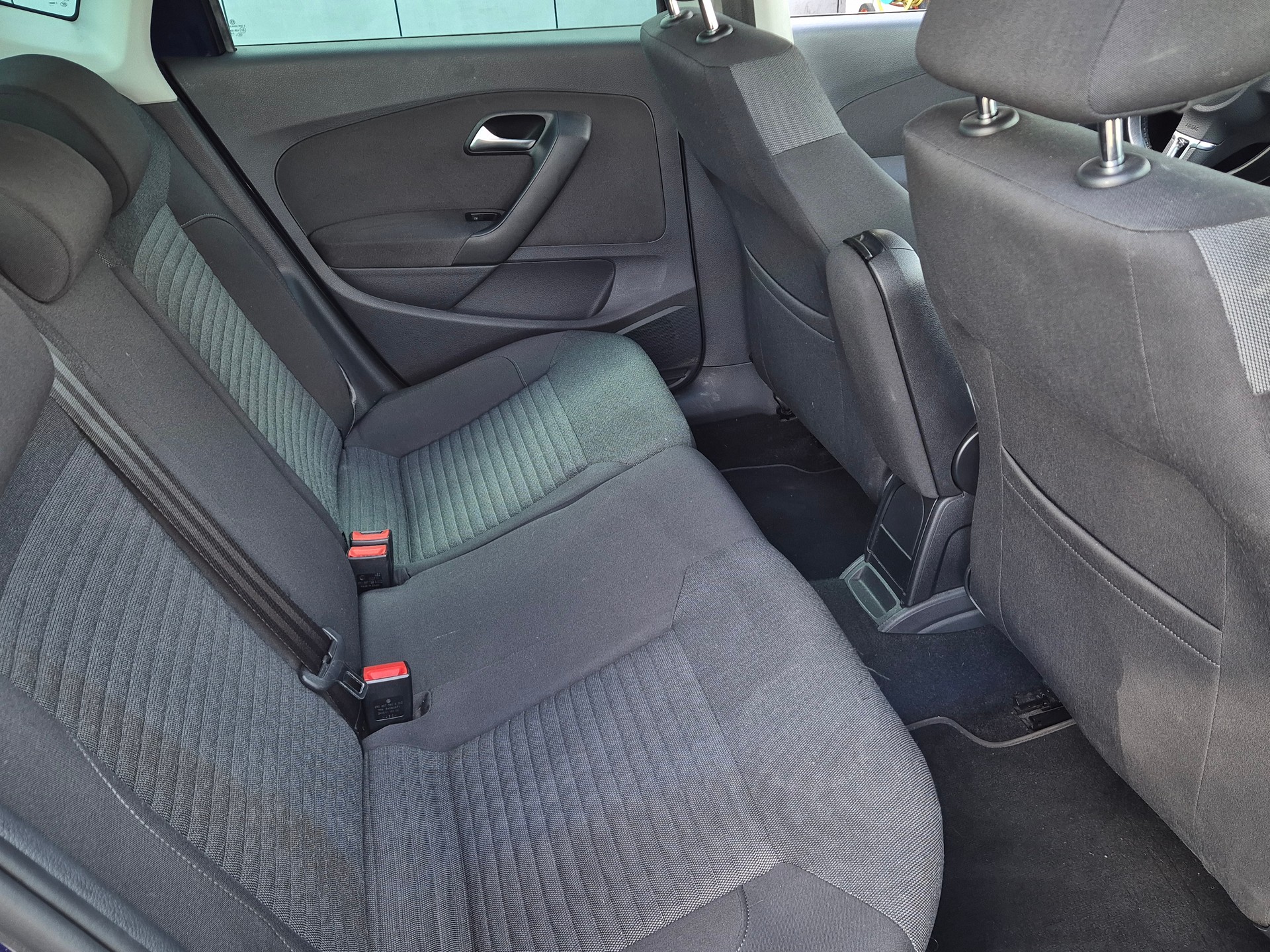 VW Polo 1.2 TSI Comfortline-image-14