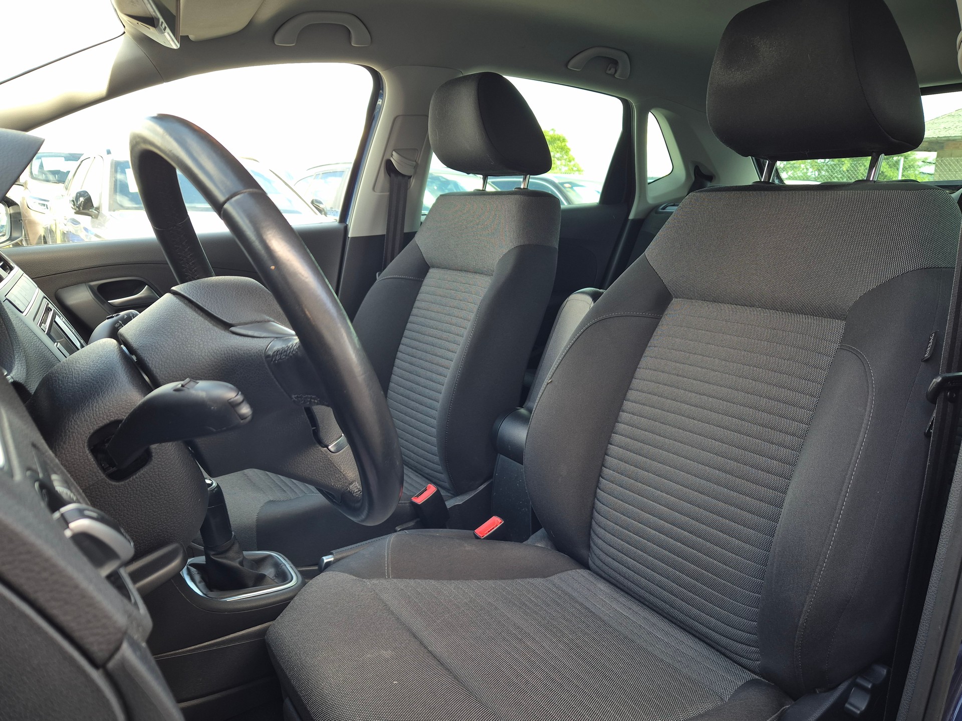 VW Polo 1.2 TSI Comfortline-image-11