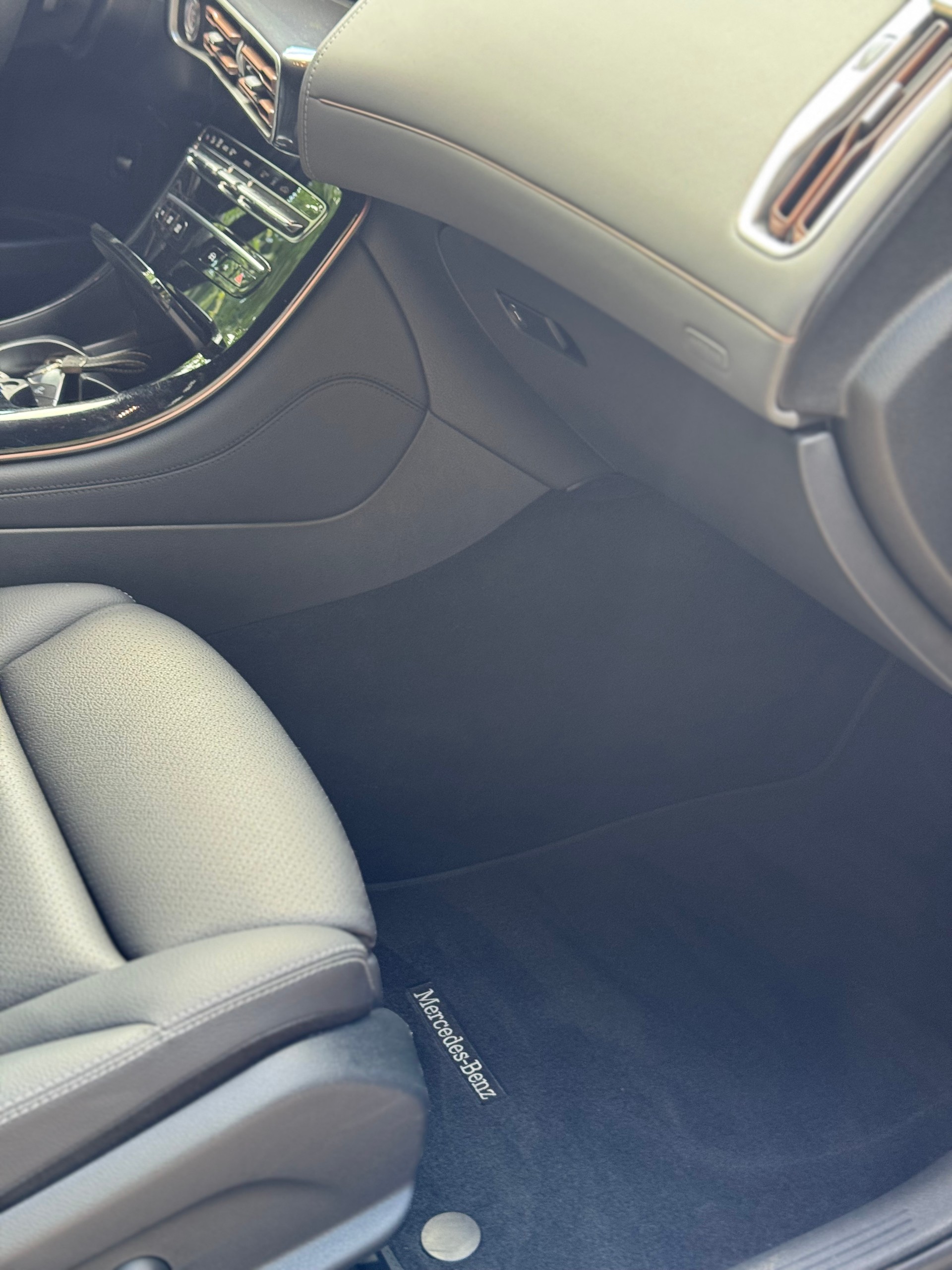 MERCEDES-BENZ EQC 400 4Matic EQ Star-image-8