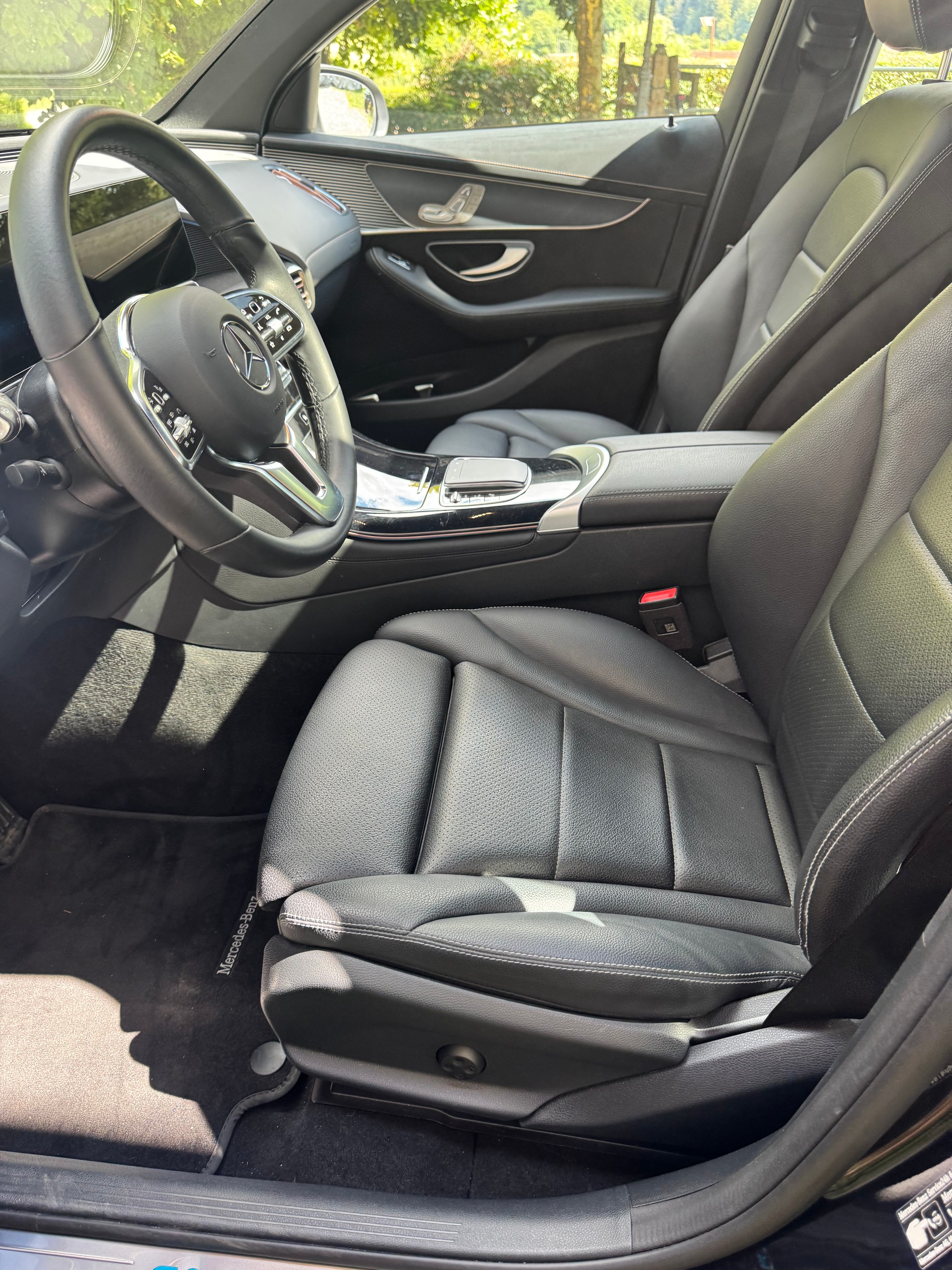 MERCEDES-BENZ EQC 400 4Matic EQ Star-image-5