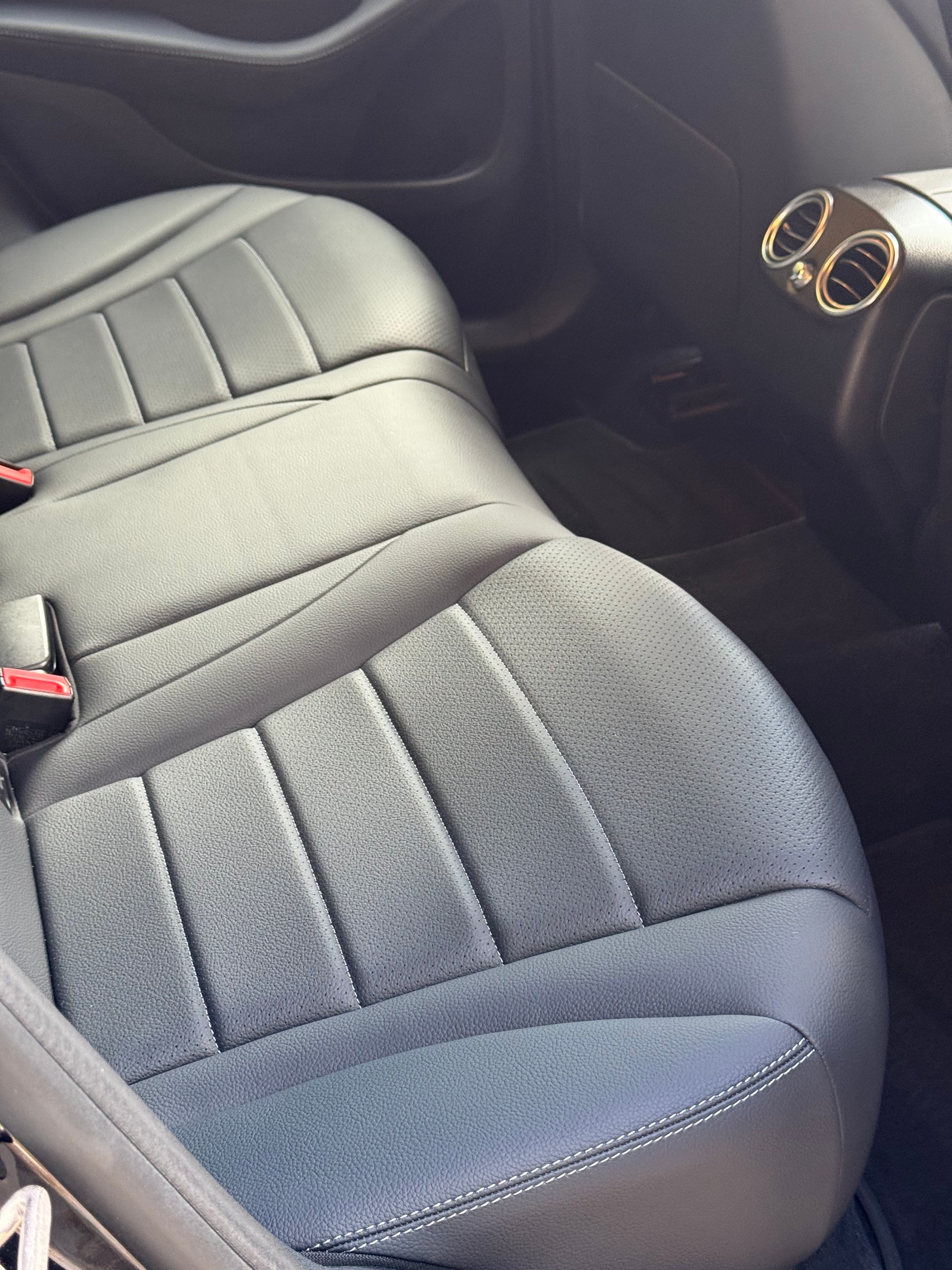 MERCEDES-BENZ EQC 400 4Matic EQ Star-image-6