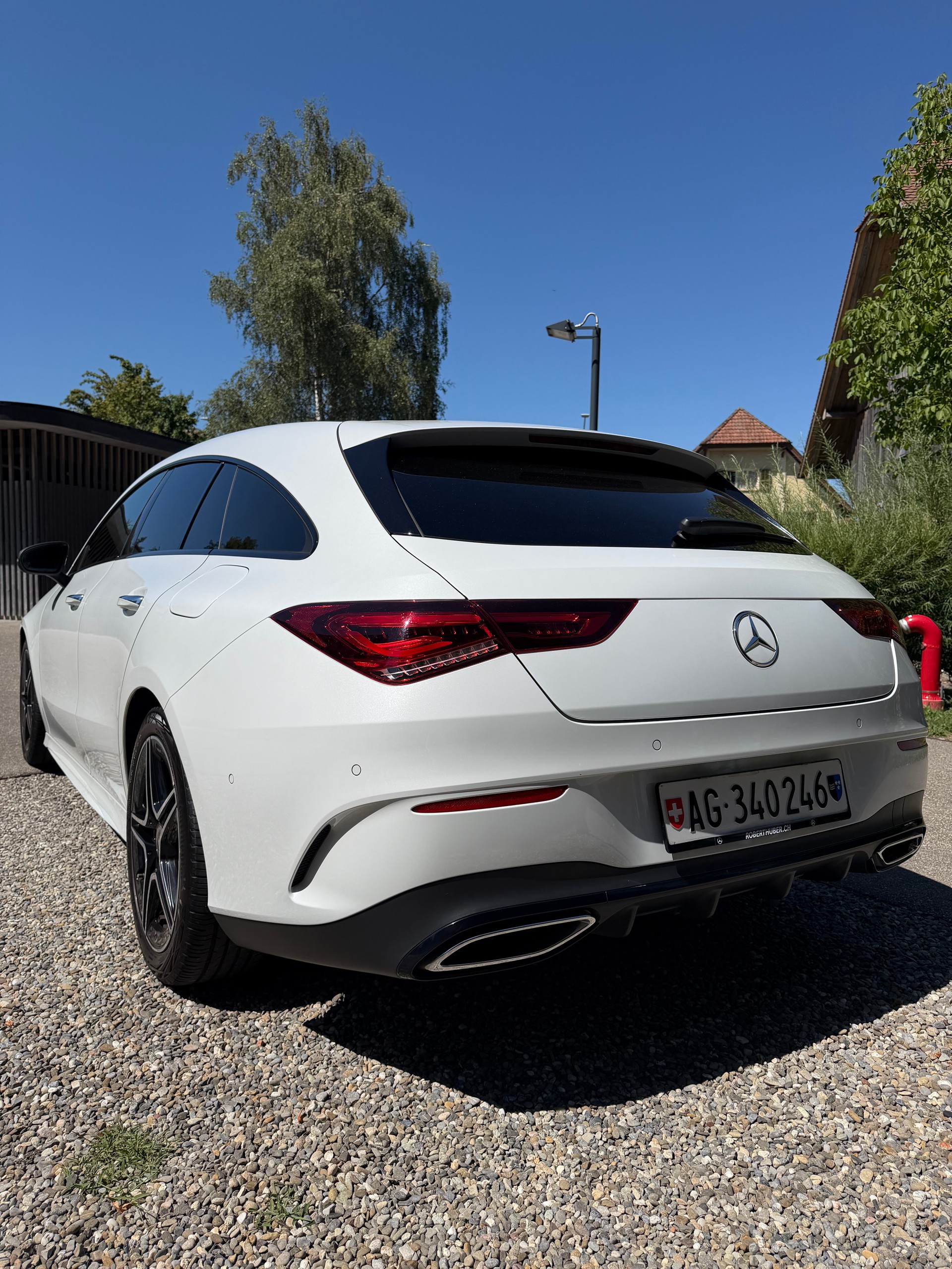 MERCEDES-BENZ CLA 250 AMG Line 4matic-image-2