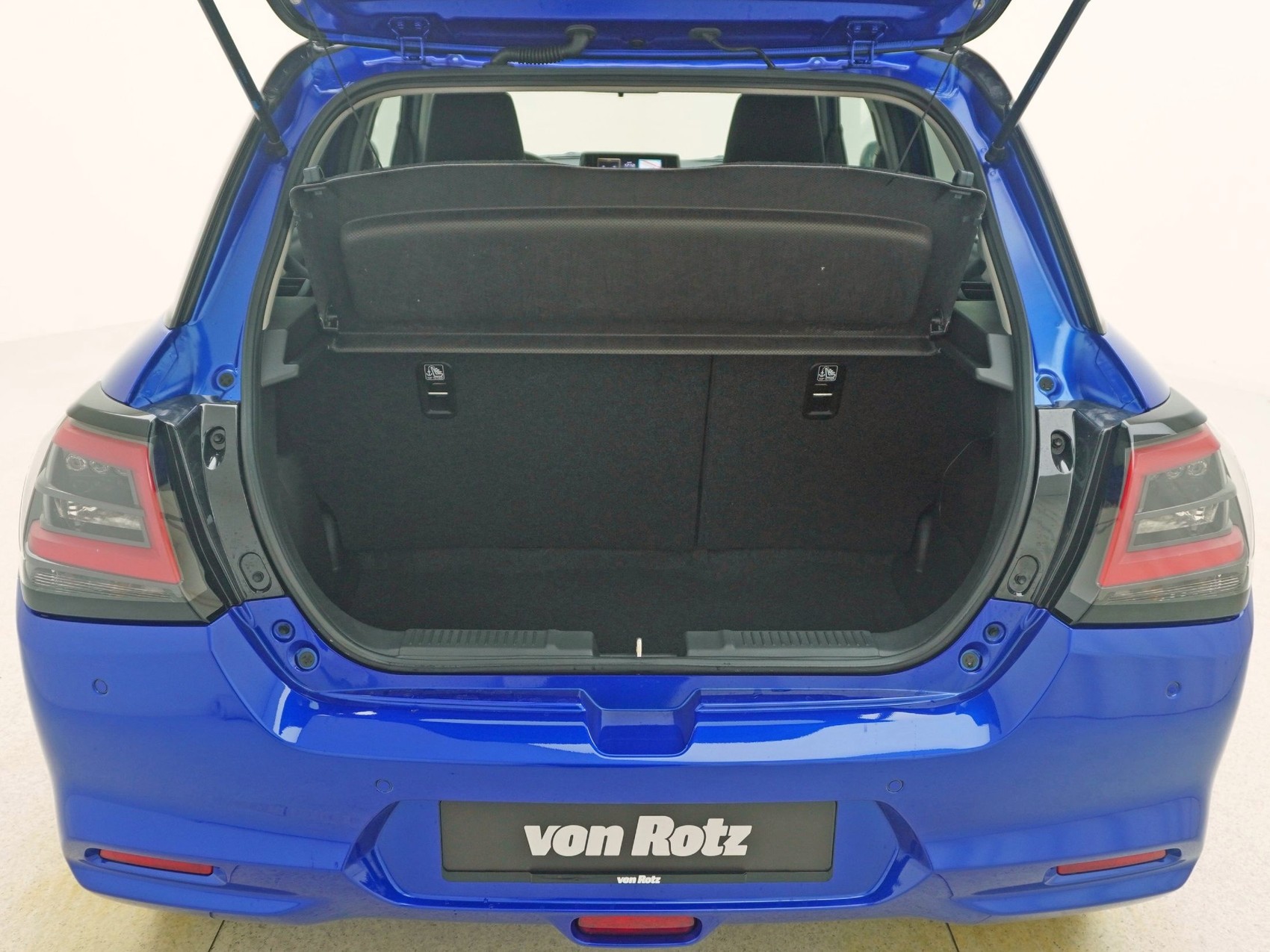 SUZUKI Swift 1.2 Sakura Top Hybrid-image-18