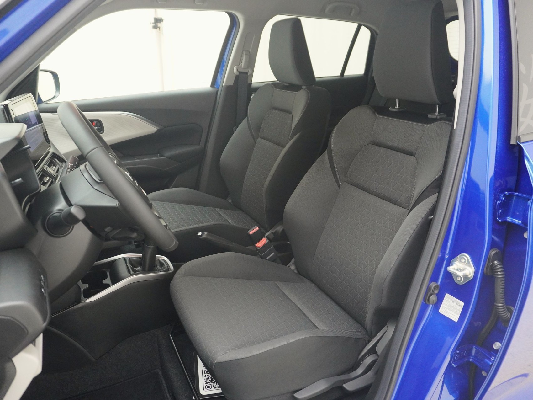 SUZUKI Swift 1.2 Sakura Top Hybrid-image-6