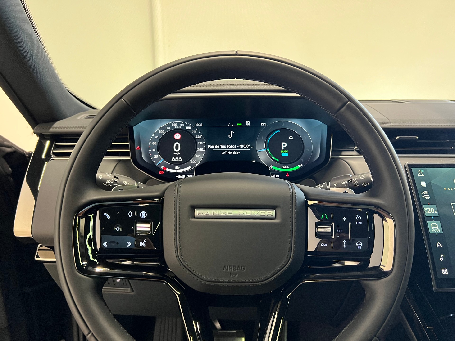 LAND ROVER Range Rover Sport 3.0 I6 P460e SE Dynamic-image-3