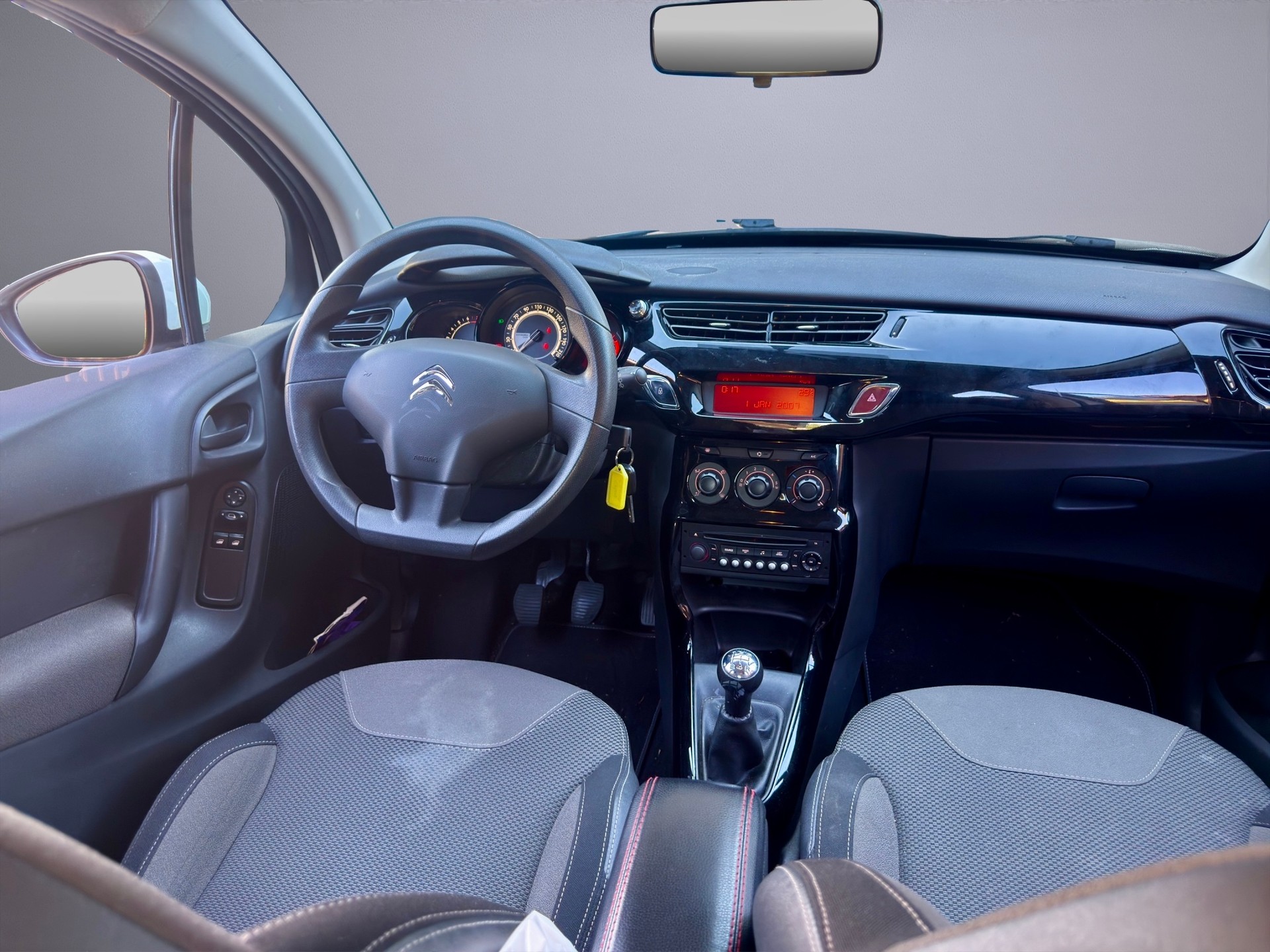 CITROEN C3 1.0i Tonic-image-8