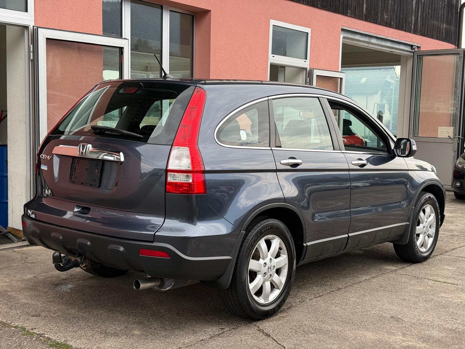 HONDA CR-V 2.0 4WD Elegance-image-3