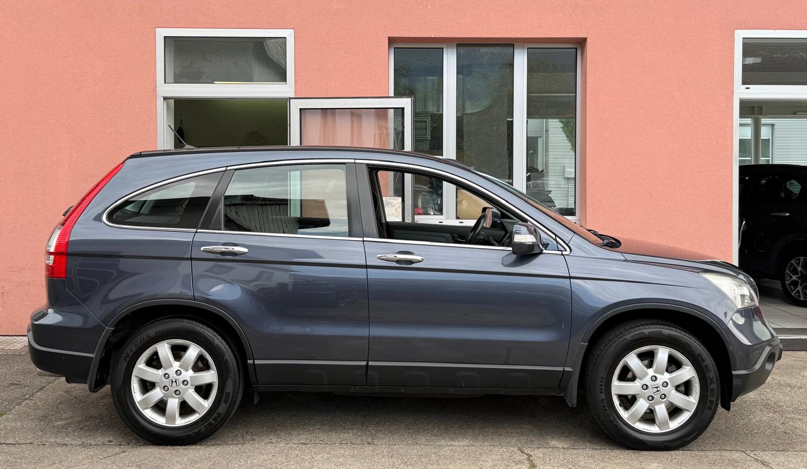 HONDA CR-V 2.0 4WD Elegance-image-2