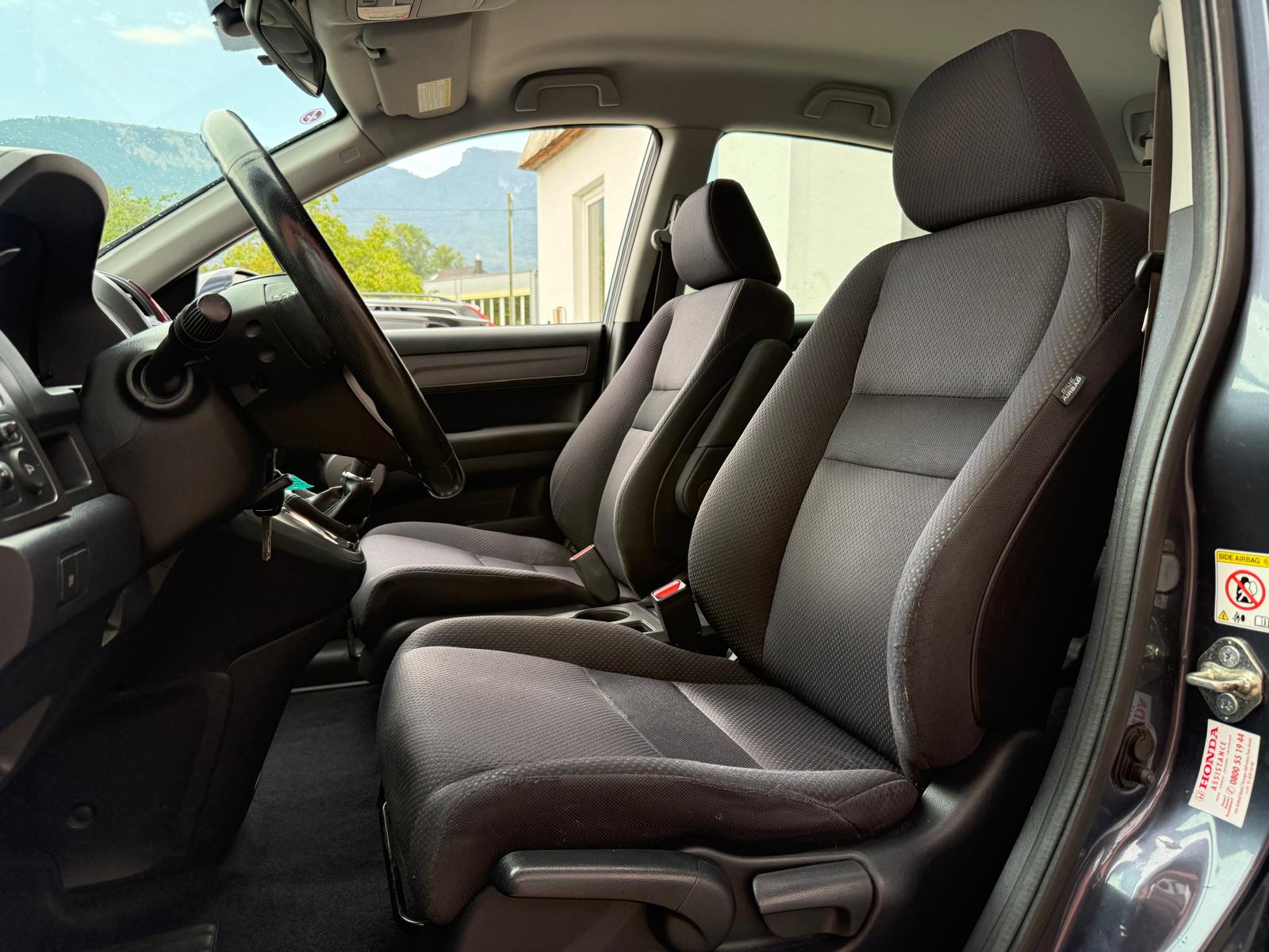 HONDA CR-V 2.0 4WD Elegance-image-9