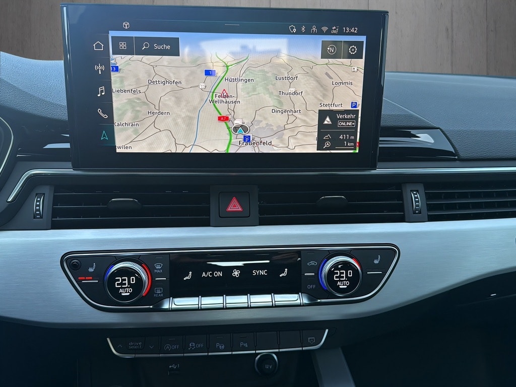 AUDI A4 Avant 45 TFSI S line S-tronic quattro*S-Sportsitze, AHK, 19"Alu, (5-Jahre Garantie)-image-10