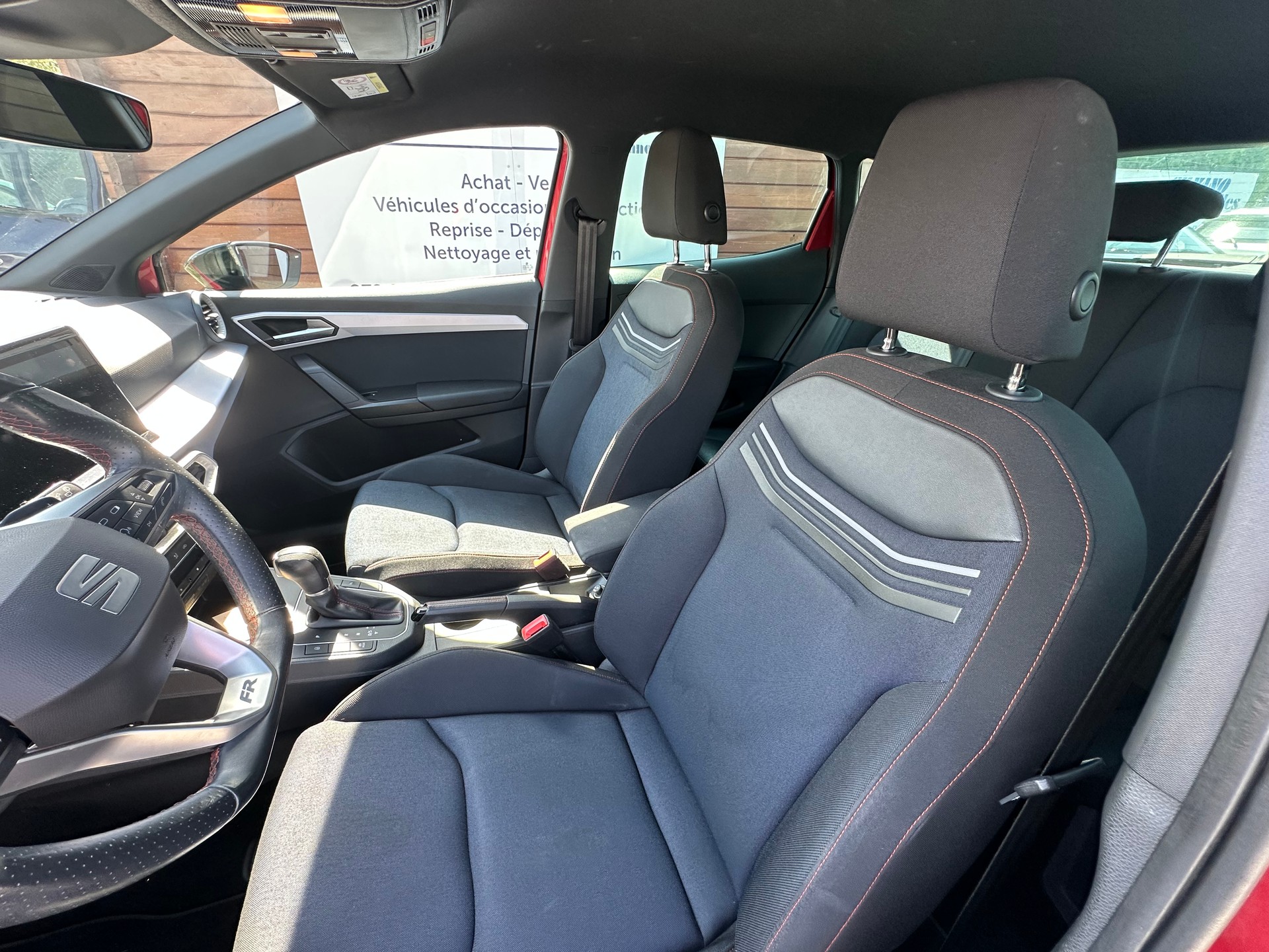 SEAT Ibiza 1.0 EcoTSI FR DSG-image-17