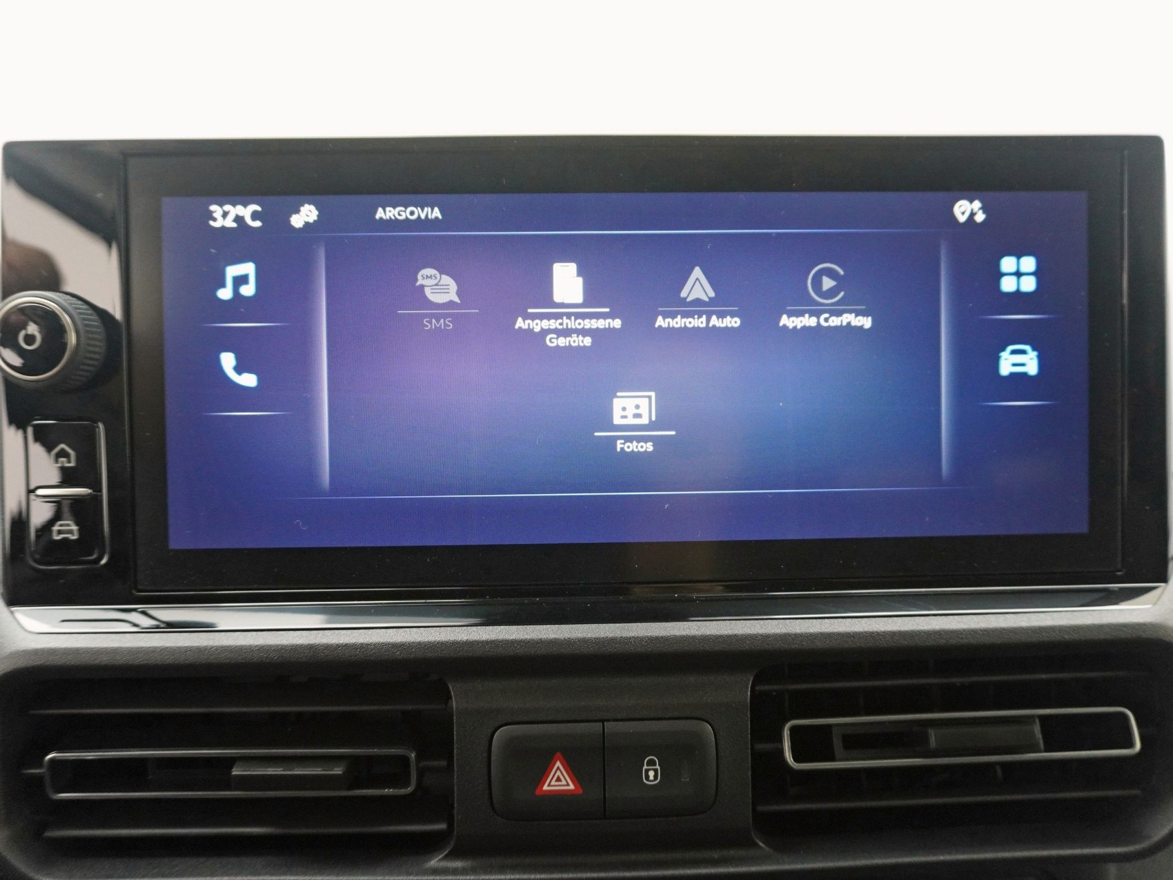 TOYOTA Proace City Van L1 1.2 Active-image-11