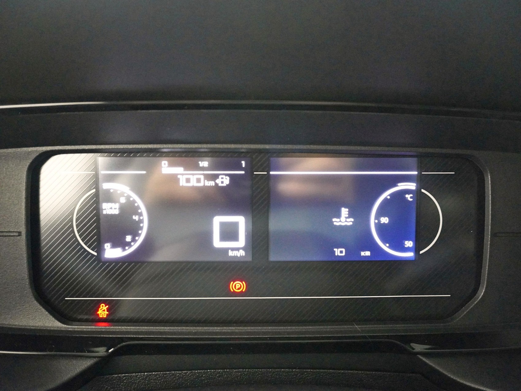 TOYOTA Proace City Van L1 1.2 Active-image-10
