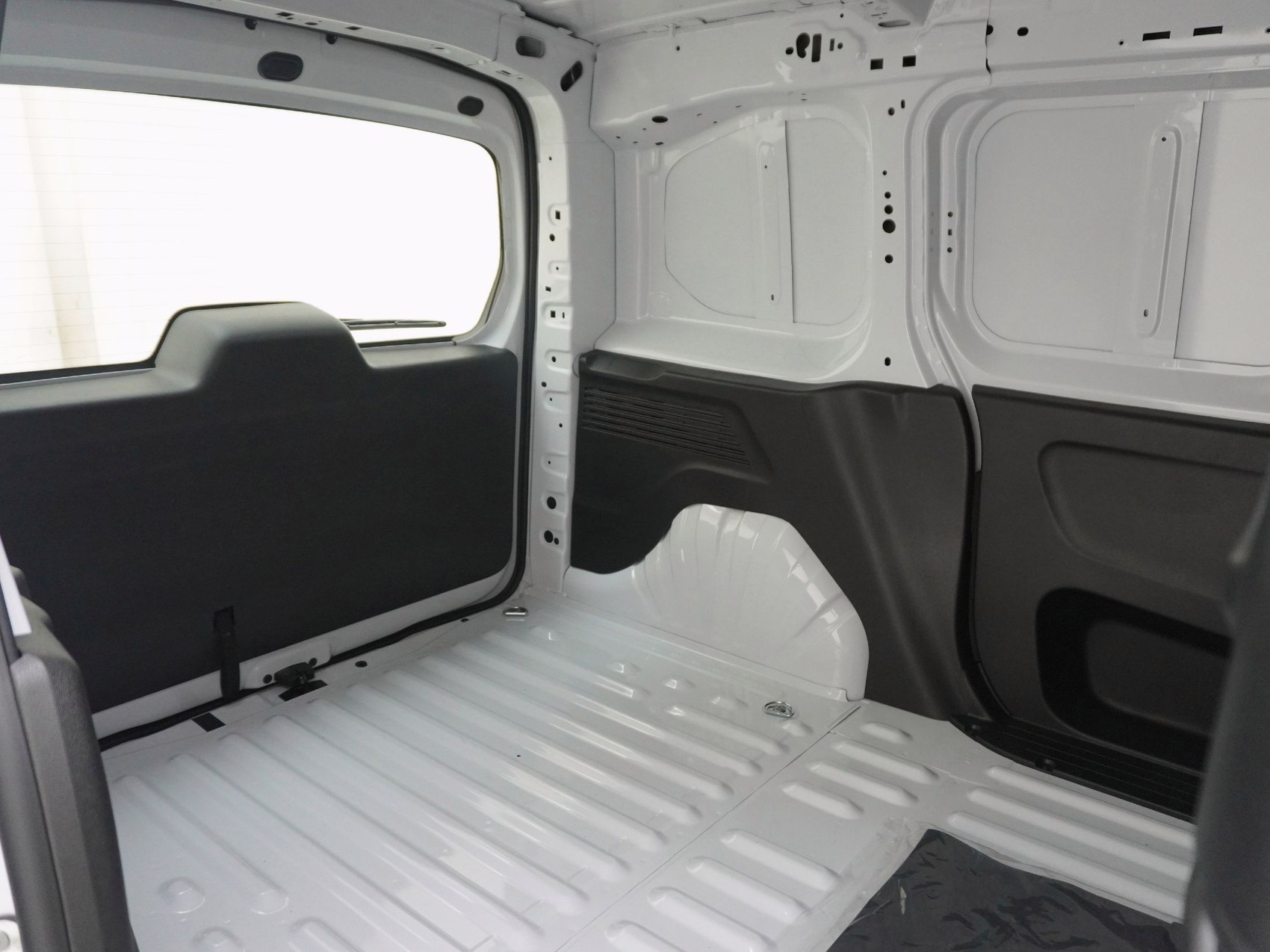 TOYOTA Proace City Van L1 1.2 Active-image-15