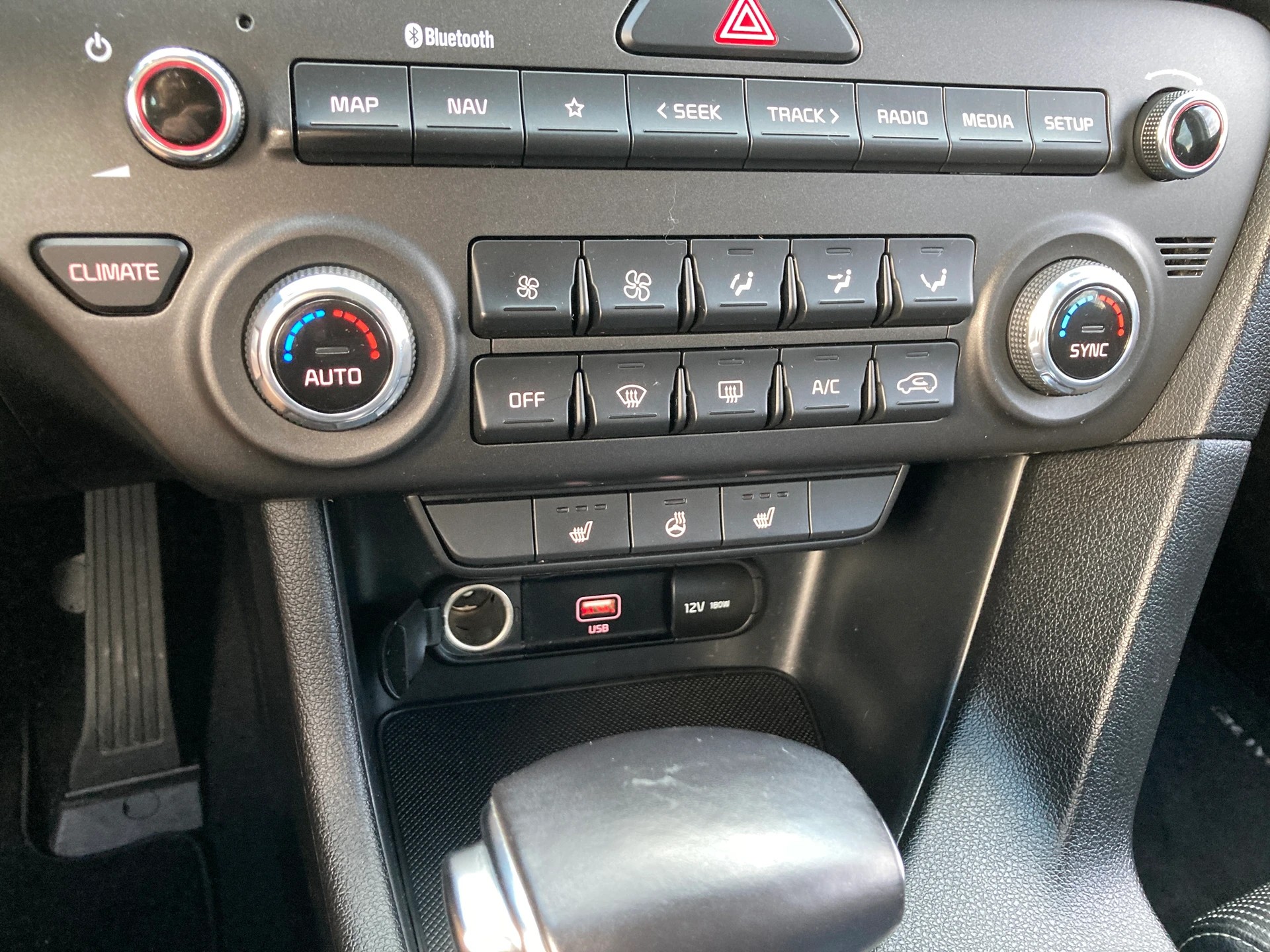 KIA Sportage 1.6CRDi Mild Hybrid Black Edition 4WD DCT-image-12