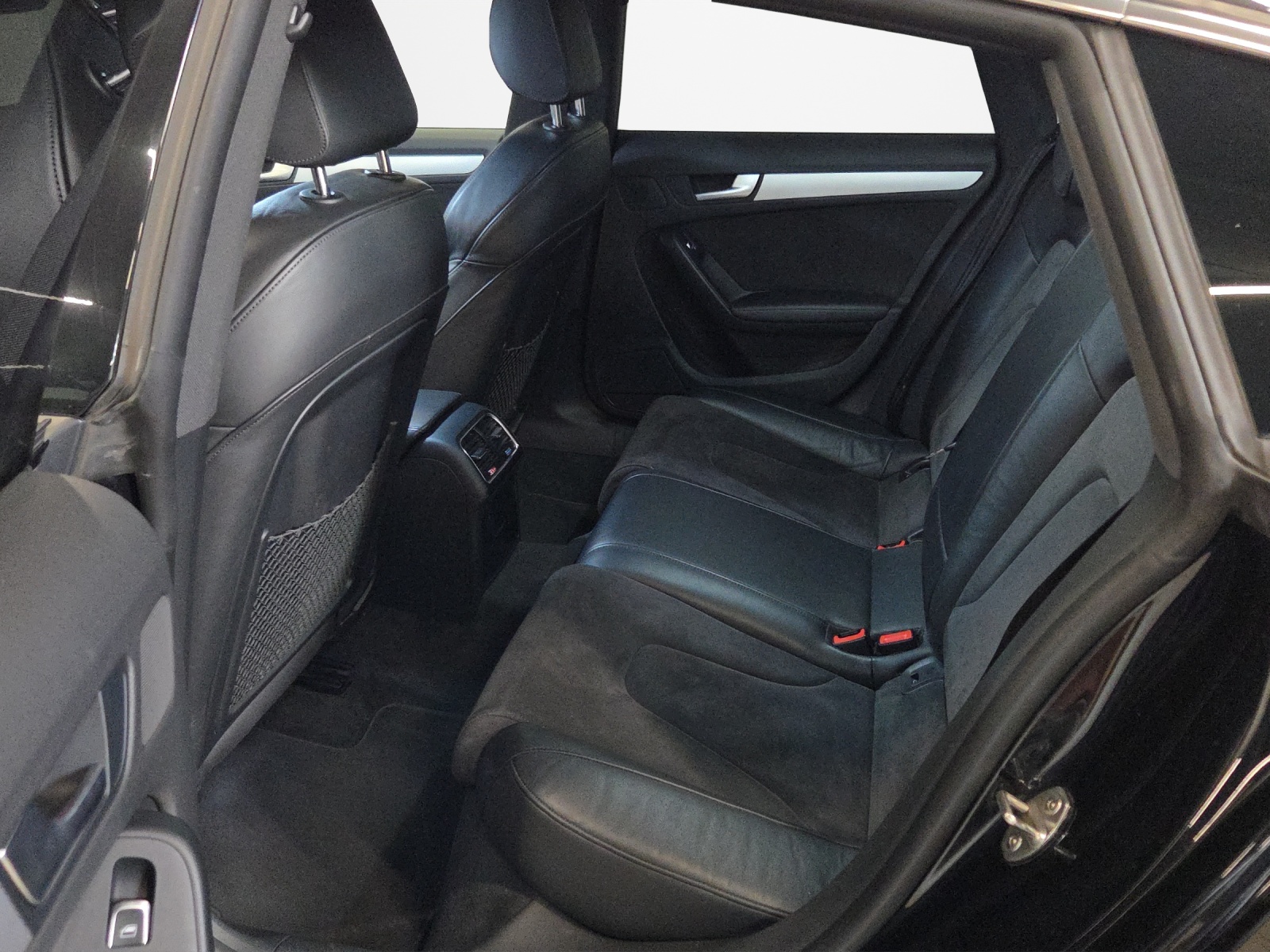 AUDI A5 Sportback 2.0 TDI quattro S-Line-image-11