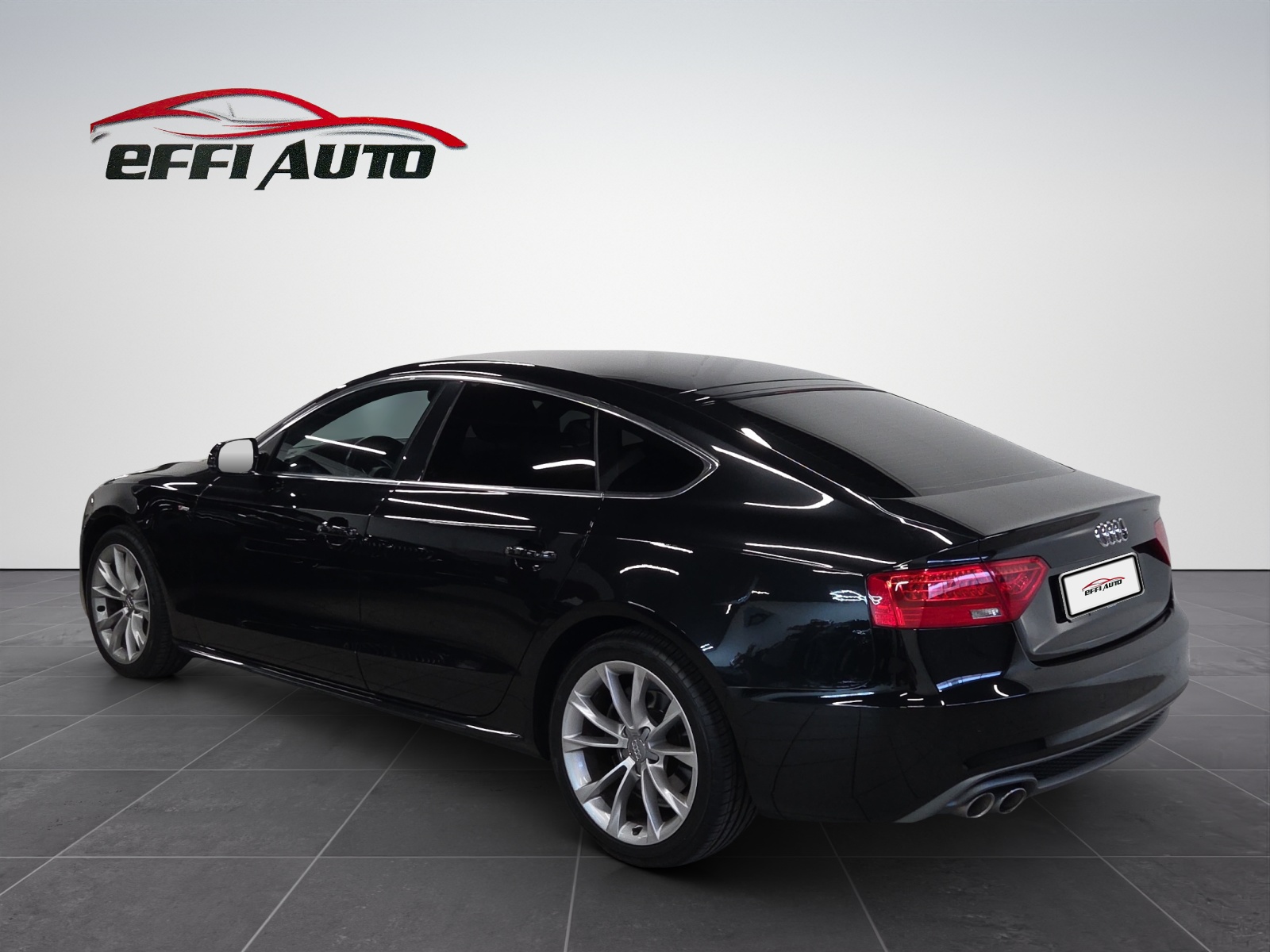 AUDI A5 Sportback 2.0 TDI quattro S-Line-image-2
