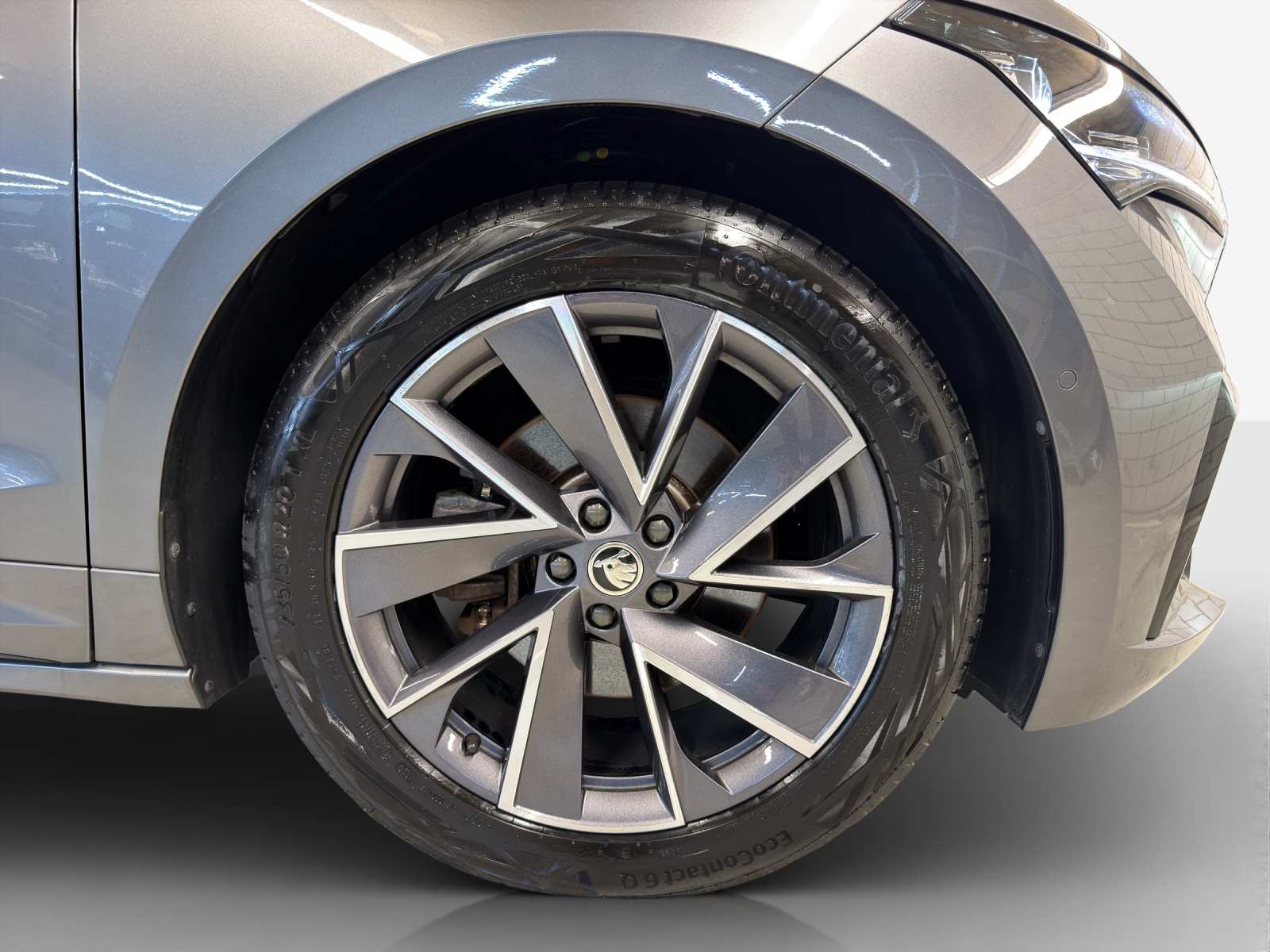 SKODA Enyaq iV 60 SportLine-image-14