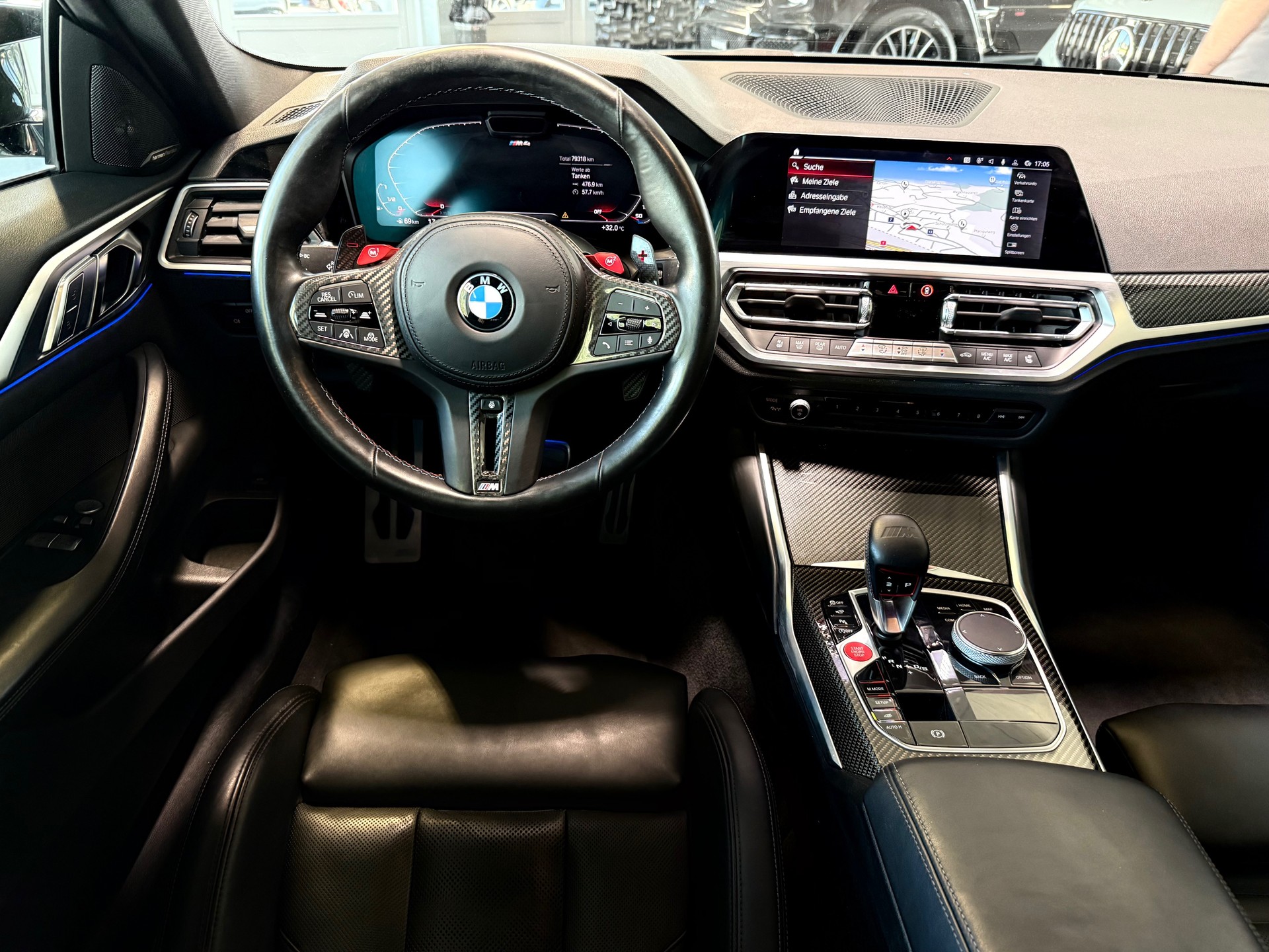BMW M4 Coupé Competition M xDrive-image-15
