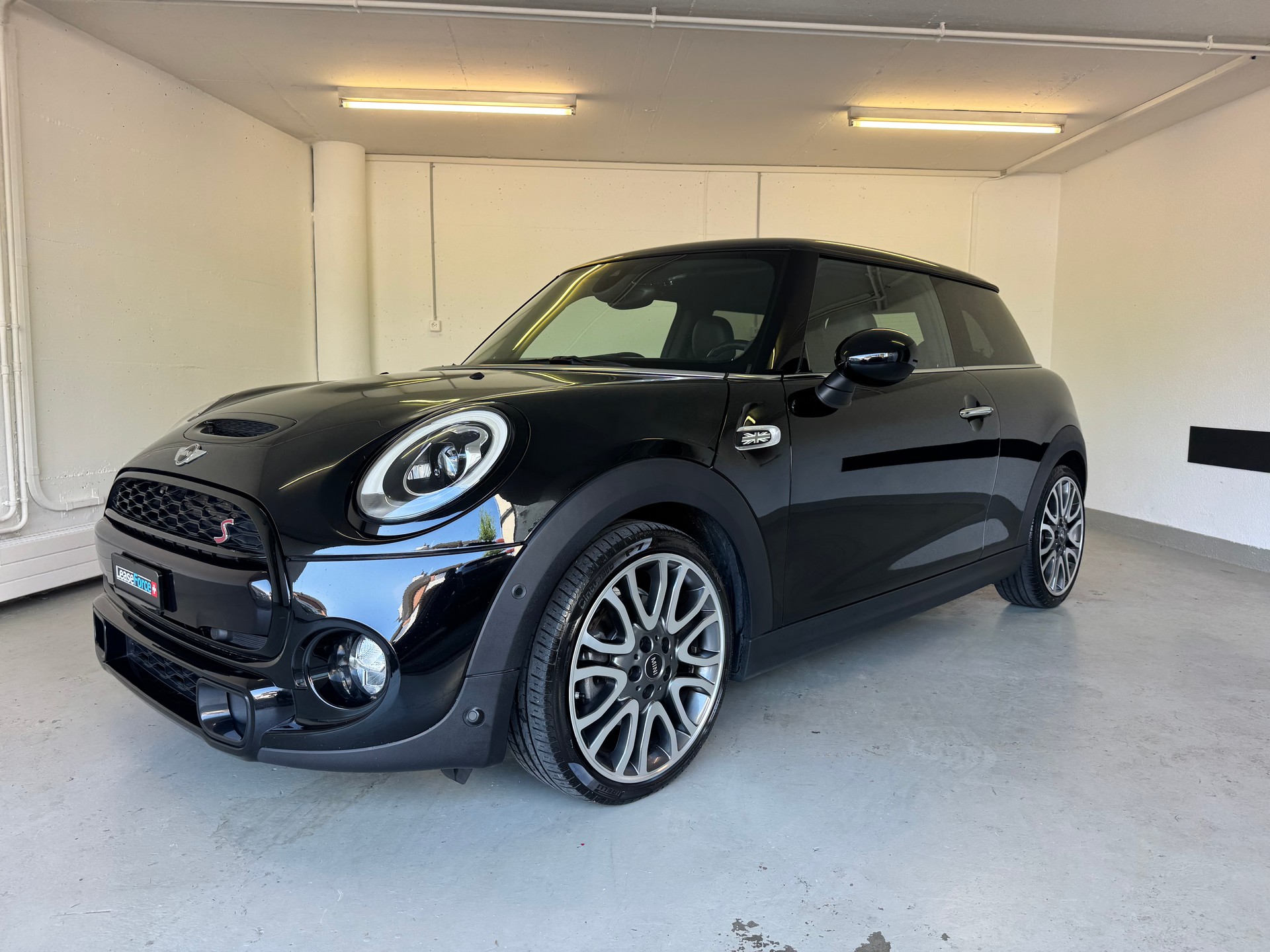MINI Cooper S Steptronic-image-1