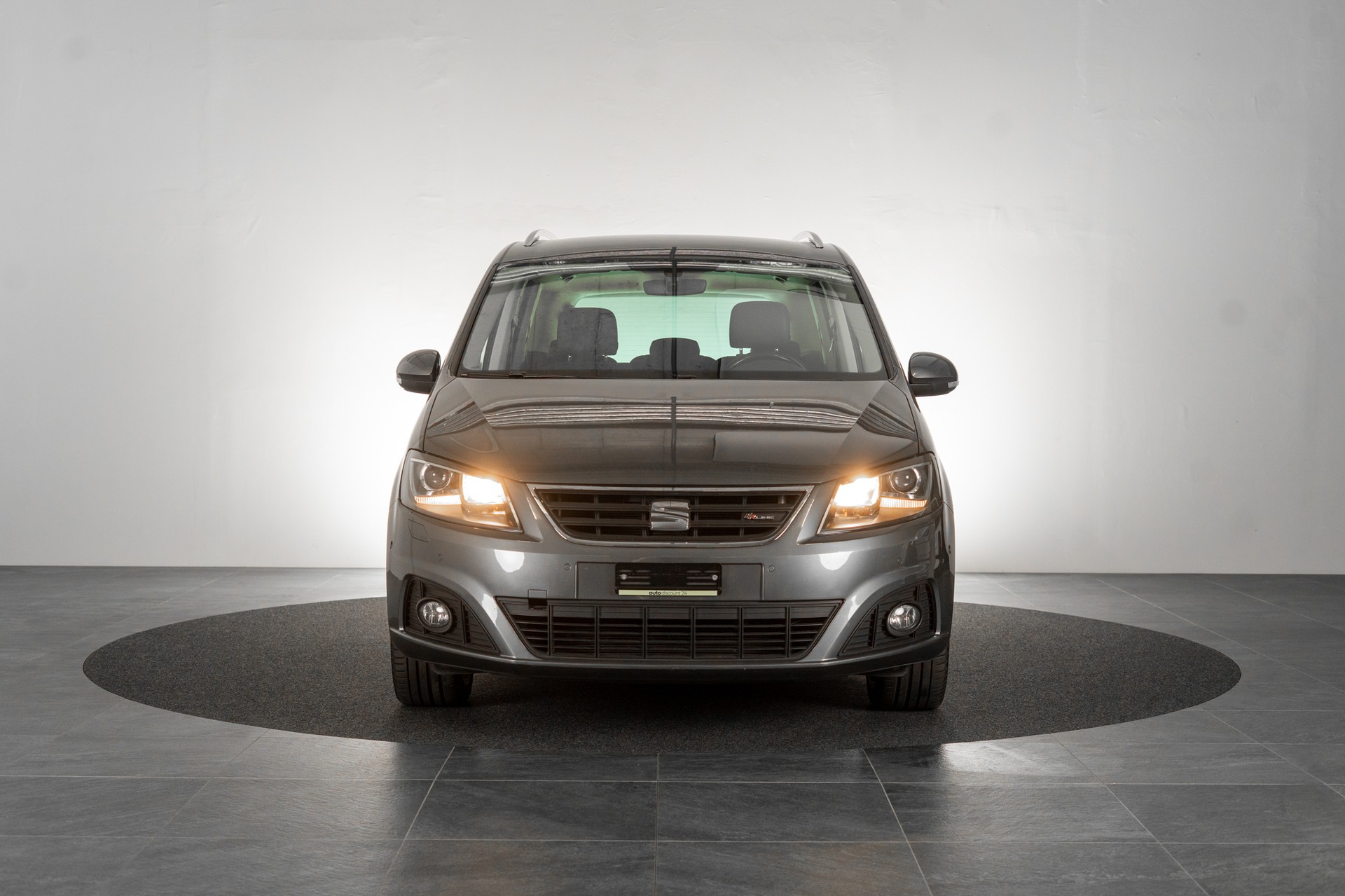 SEAT Alhambra 2.0 TDI 150 Hola FR-Lina DSG / 7 Sitze / EL. Schiebetüren-image-1