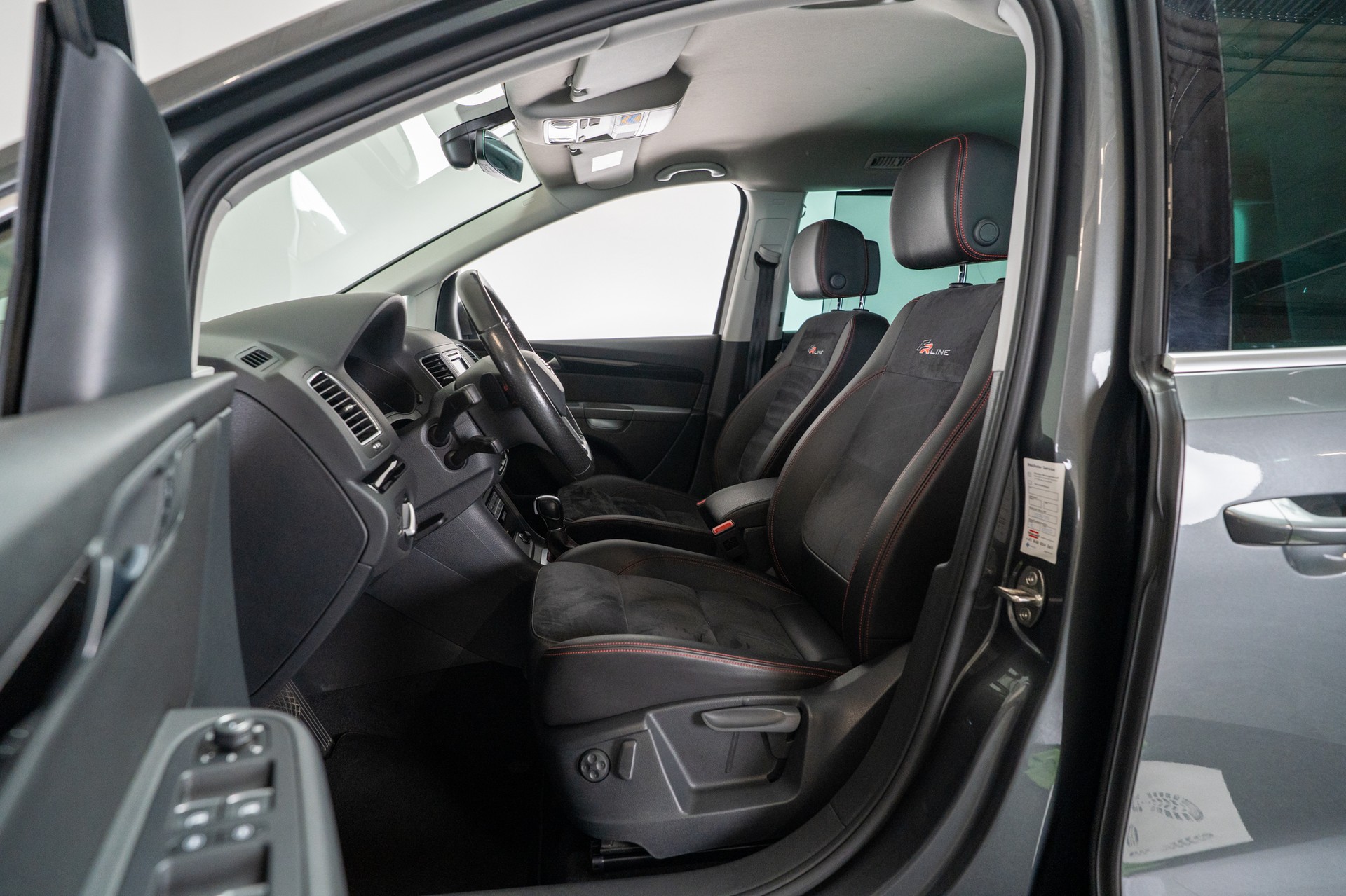 SEAT Alhambra 2.0 TDI 150 Hola FR-Line DSG / 7 Sitze / EL. Schiebetüren-image-7