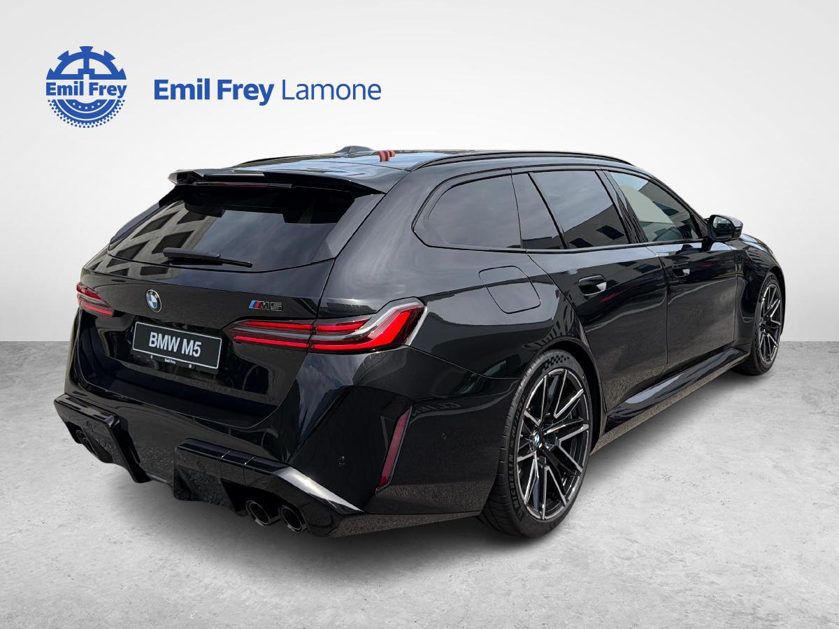 BMW M5 xDrive Touring-image-4