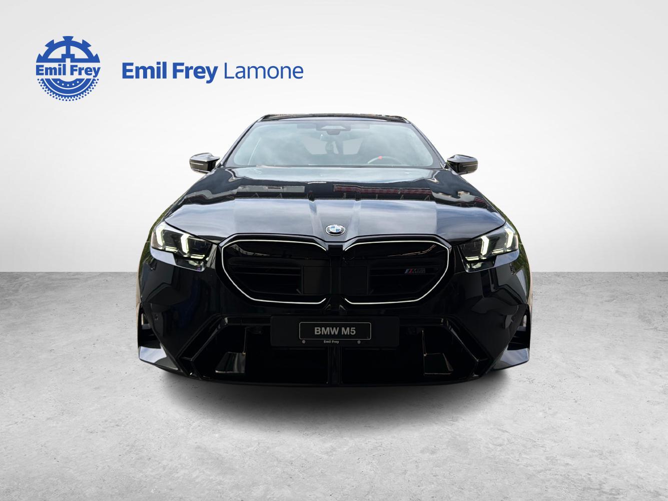 BMW M5 xDrive Touring-image-7